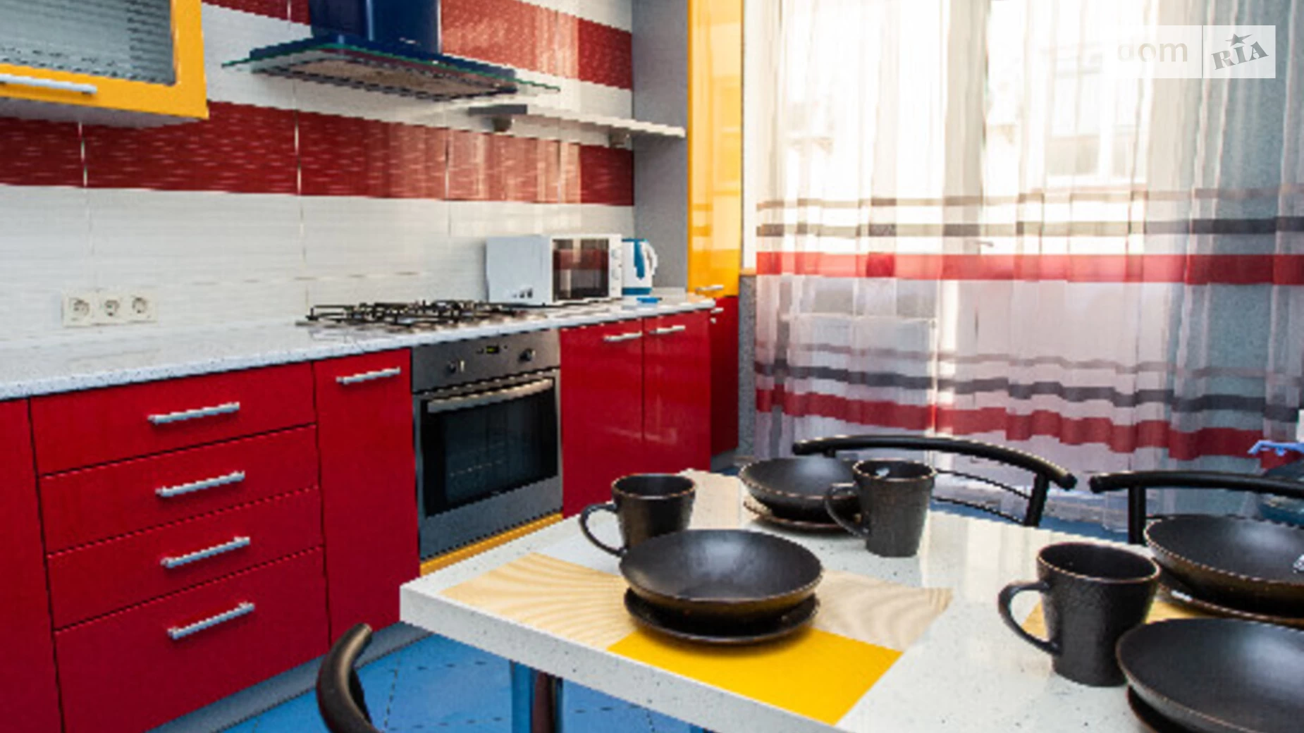 1-кімнатна квартира у Тернополі, вул. Барвінських Родини - фото 4