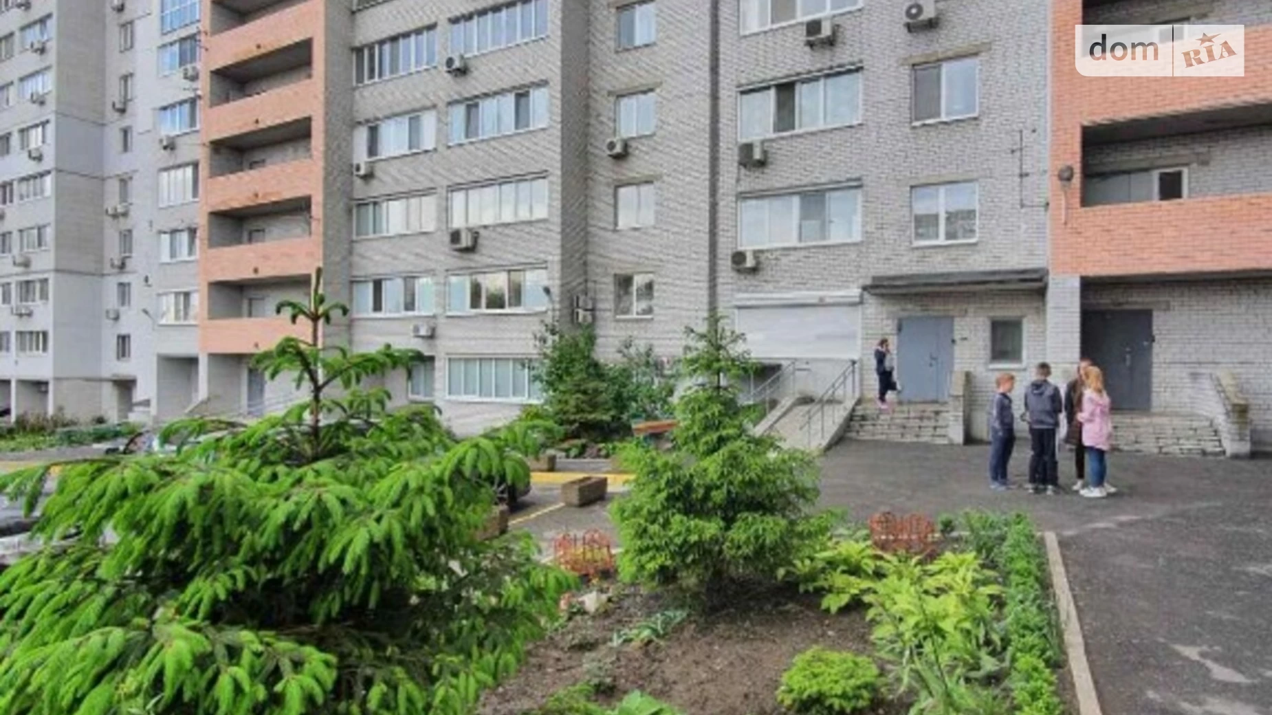 Продается 4-комнатная квартира 139 кв. м в Днепре, ул. Дмитрия Кедрина, 66