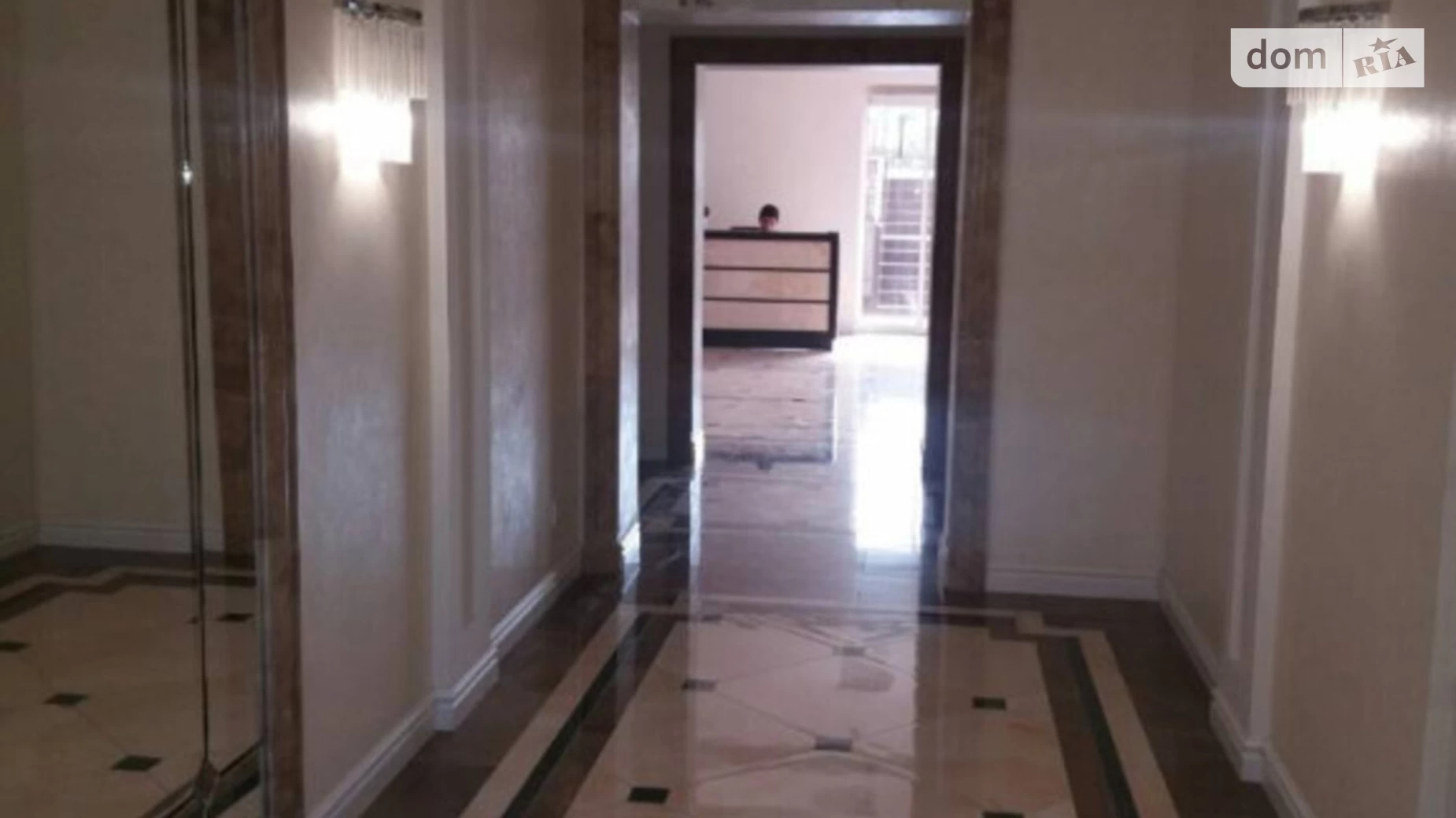 Продается 2-комнатная квартира 64 кв. м в Одессе, ул. Академика Сахарова