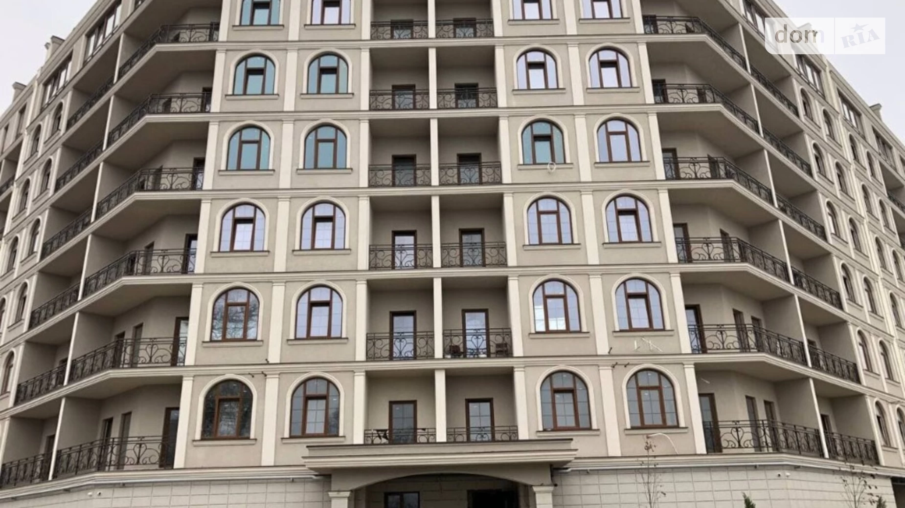 Продається 1-кімнатна квартира 48.4 кв. м у Одесі, вул. Дача Ковалевського, 91