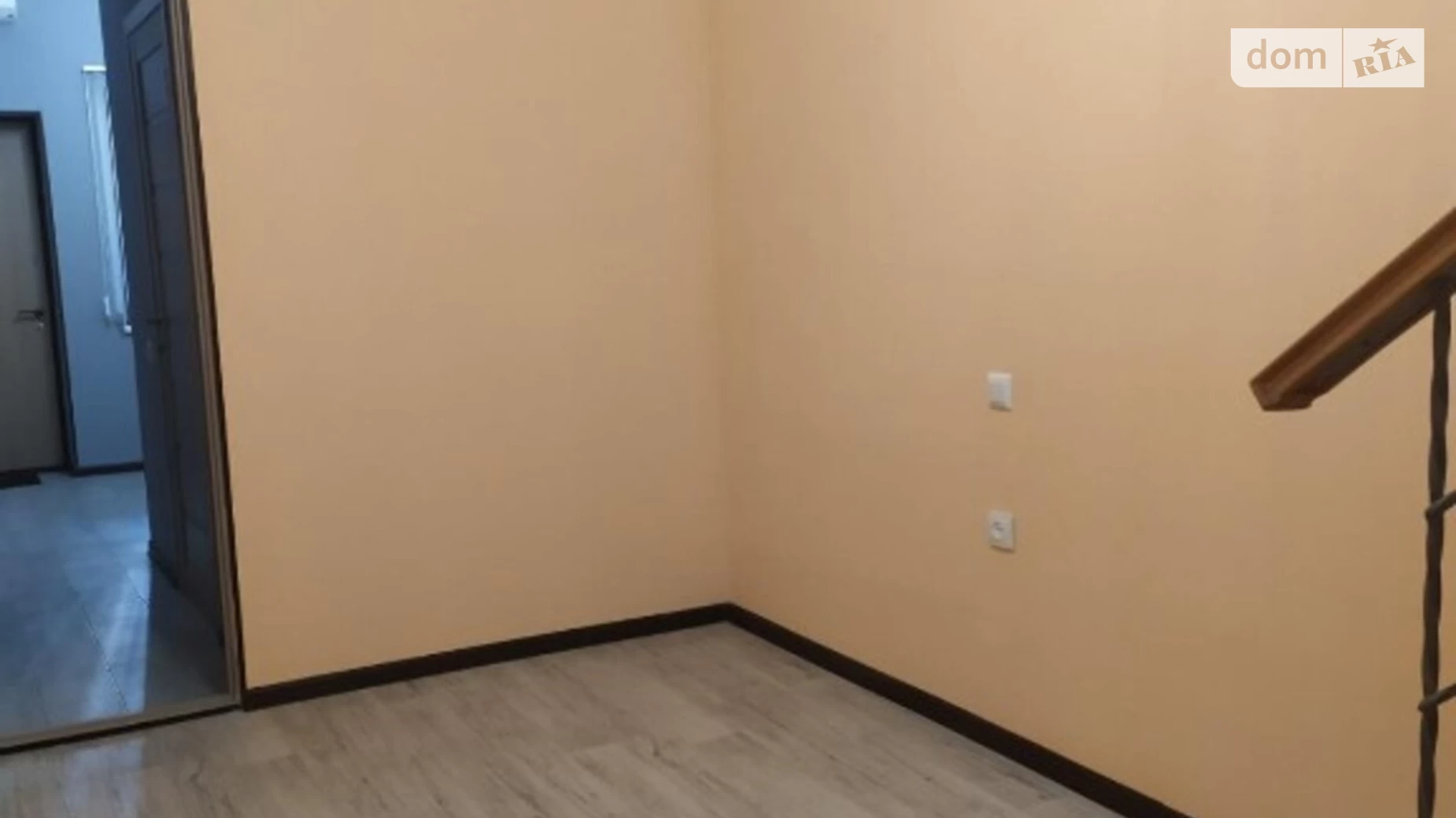 Продается 2-комнатная квартира 41 кв. м в Одессе, ул. Черноморского казачества - фото 2