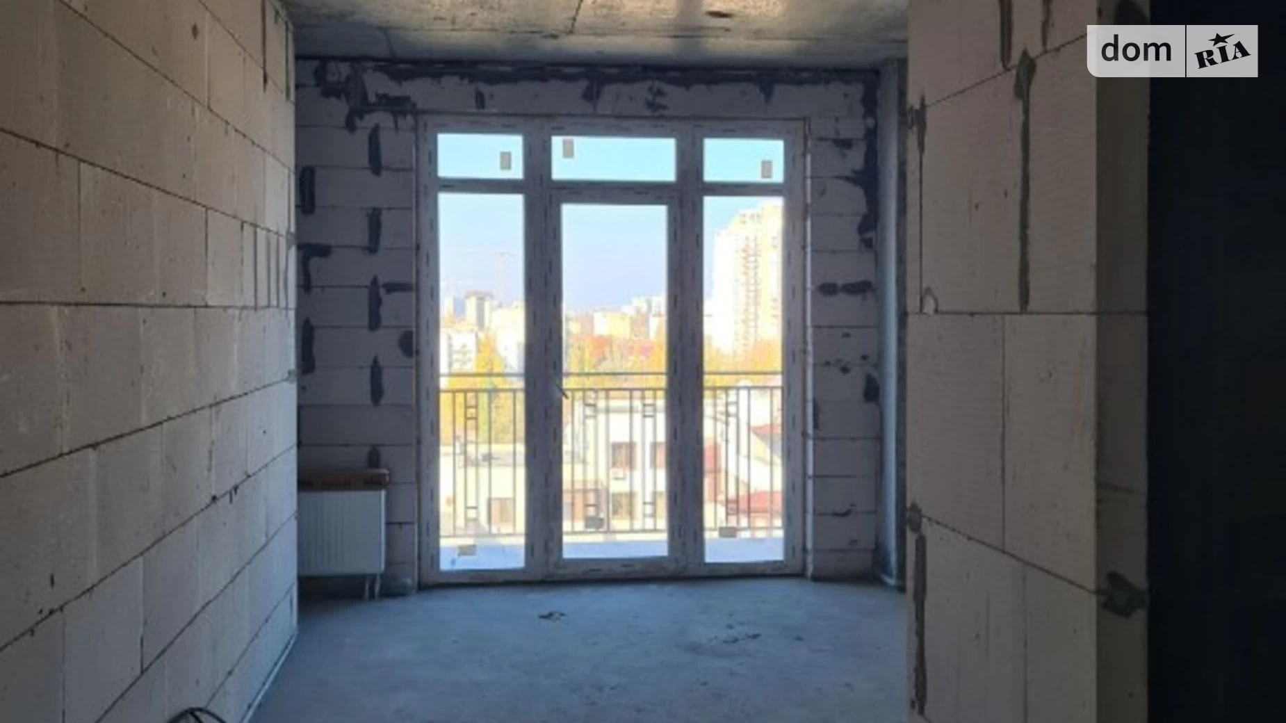 Продается 1-комнатная квартира 38 кв. м в Одессе, просп. Шевченко