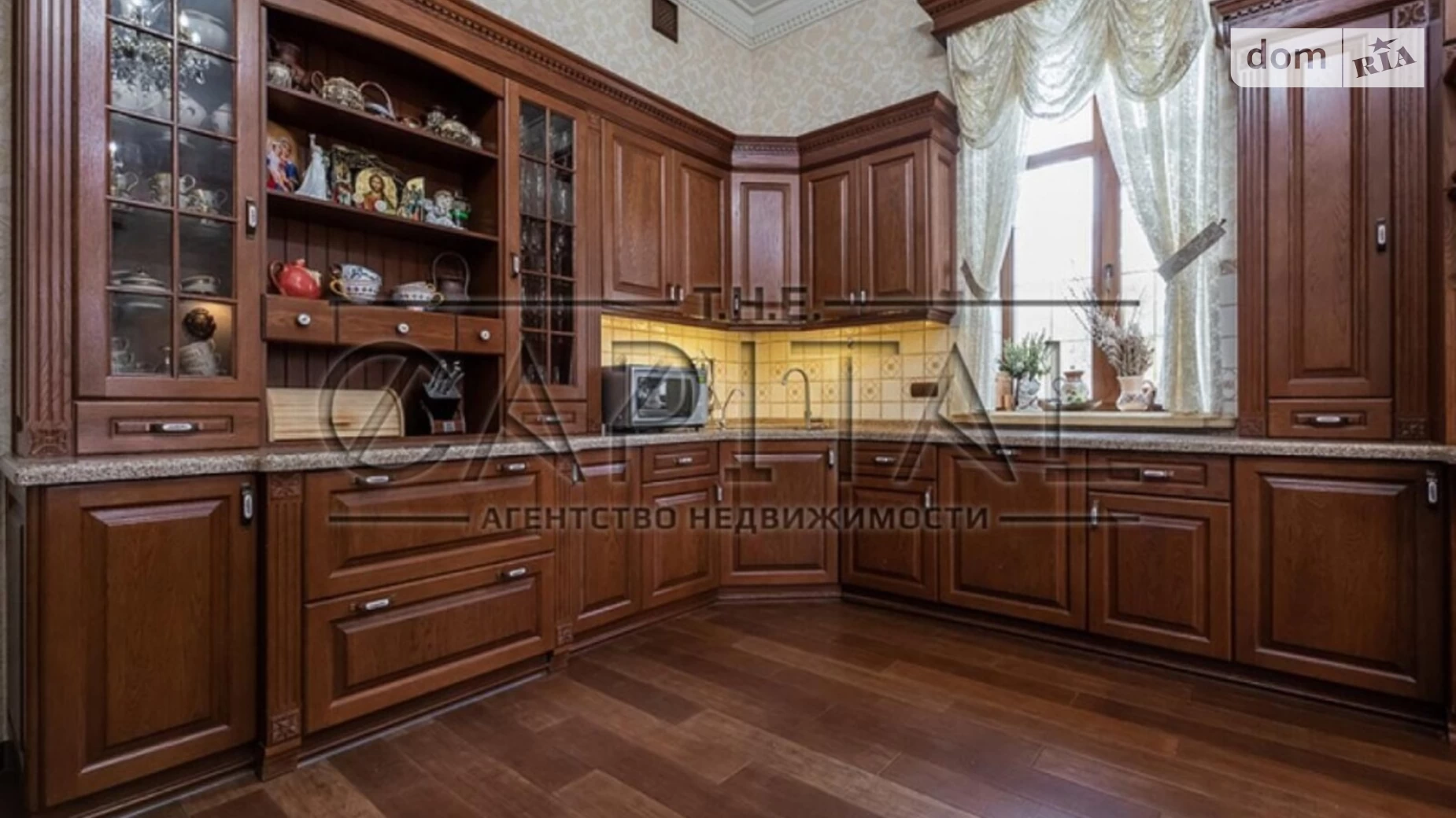 Продается дом на 3 этажа 1001 кв. м с мебелью, цена: 2100000 $ - фото 5