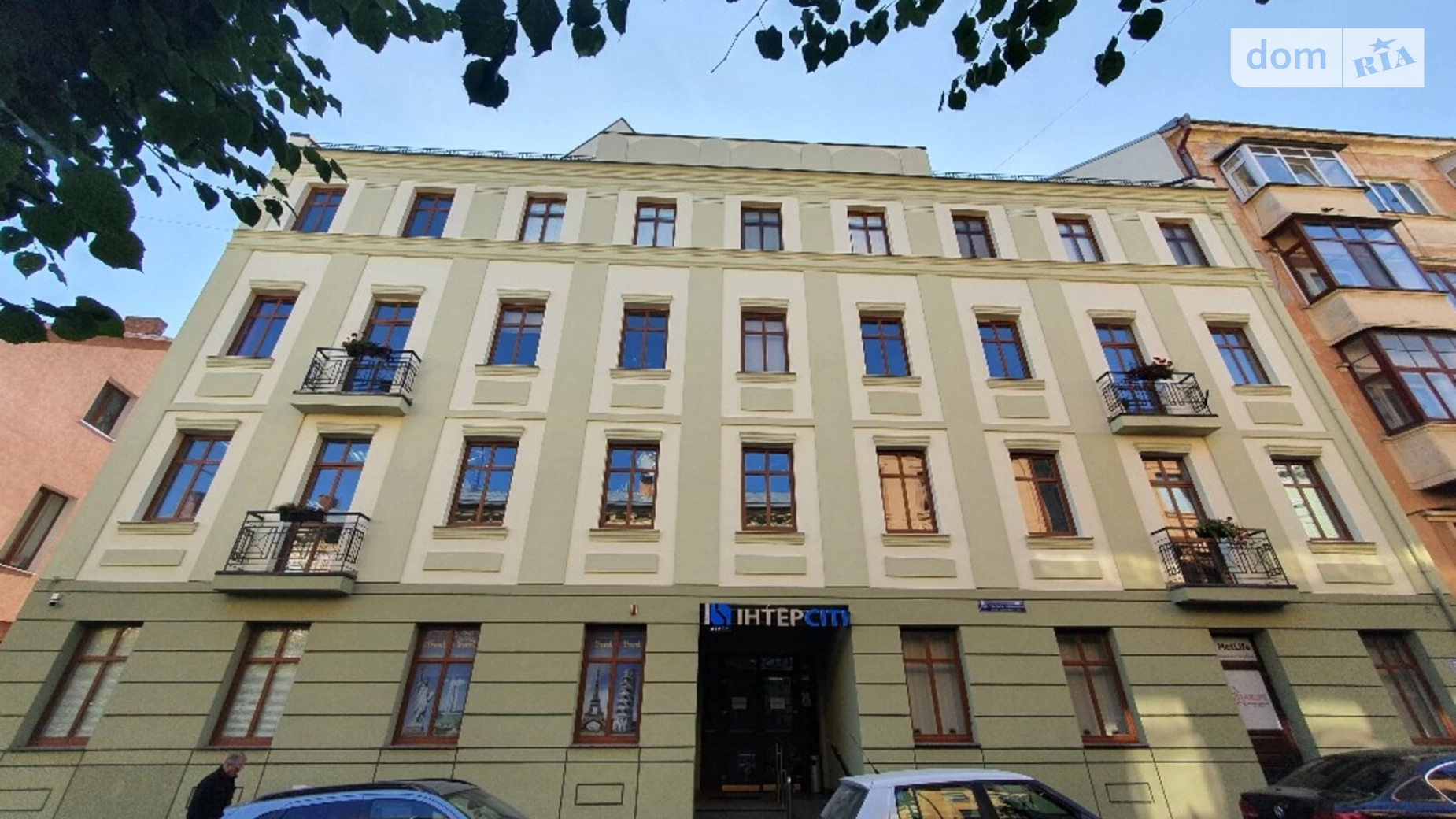 Сдается в аренду офис 46.9 кв. м в бизнес-центре, цена: 10318 грн - фото 2