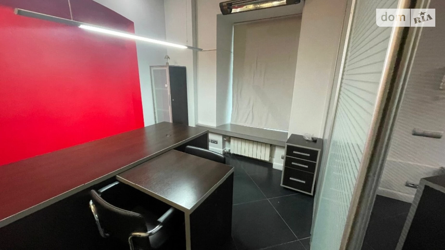 Продається офіс 100 кв. м в бізнес-центрі, цена: 180000 $ - фото 4