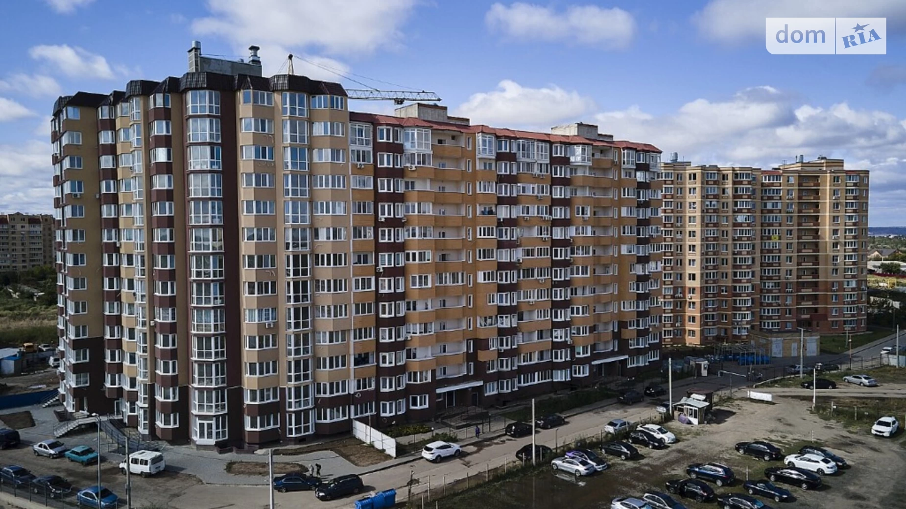 Продается 1-комнатная квартира 28.3 кв. м в Одессе, ул. Паустовского, 42
