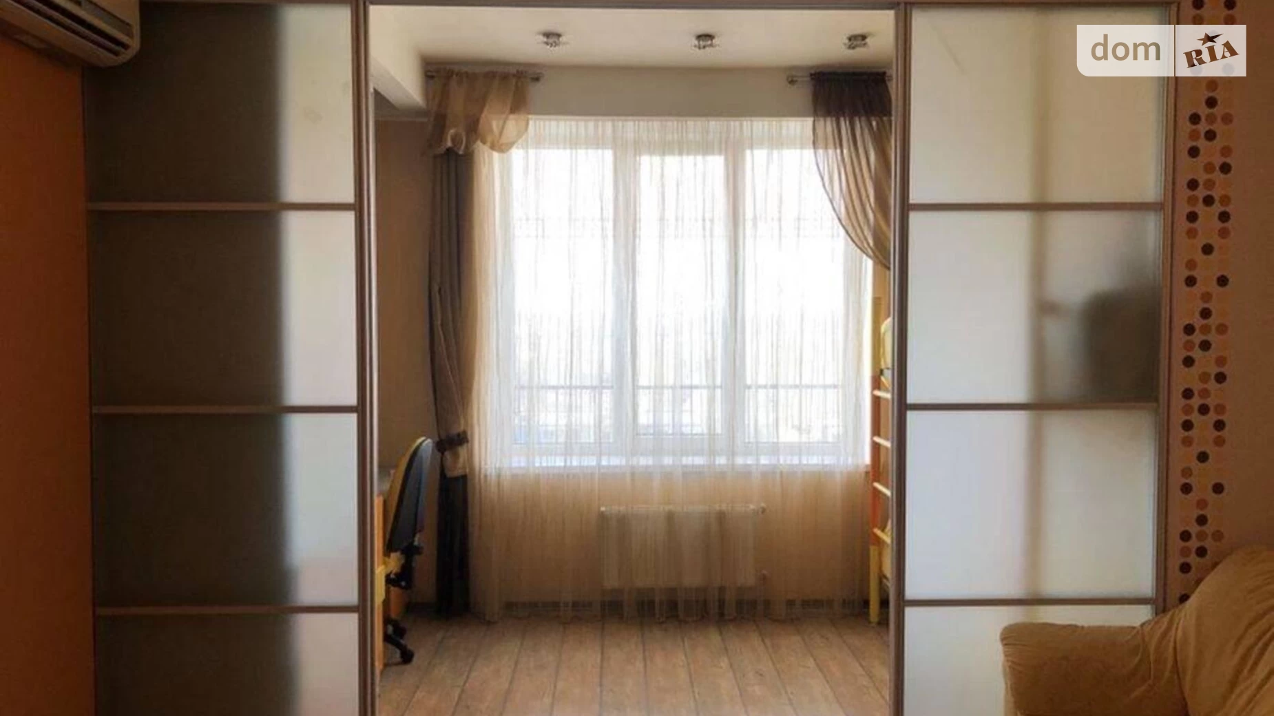 Продается 1-комнатная квартира 50 кв. м в Одессе, пер. Генерала Вишневского