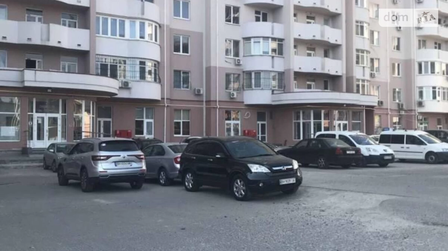 Продается 3-комнатная квартира 84 кв. м в Одессе, ул. Маршала Малиновского - фото 2