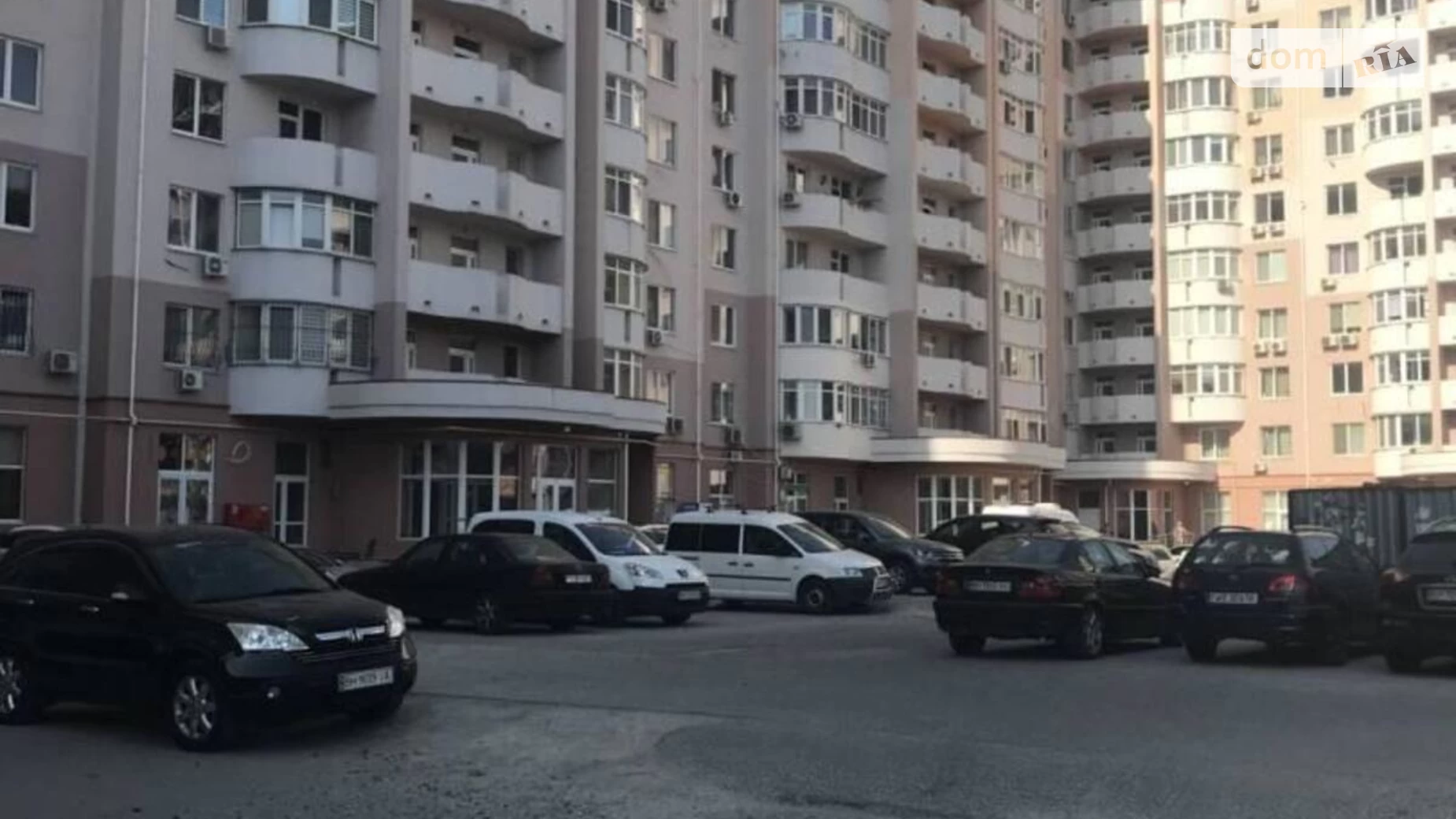 Продается 3-комнатная квартира 84 кв. м в Одессе, ул. Маршала Малиновского - фото 3