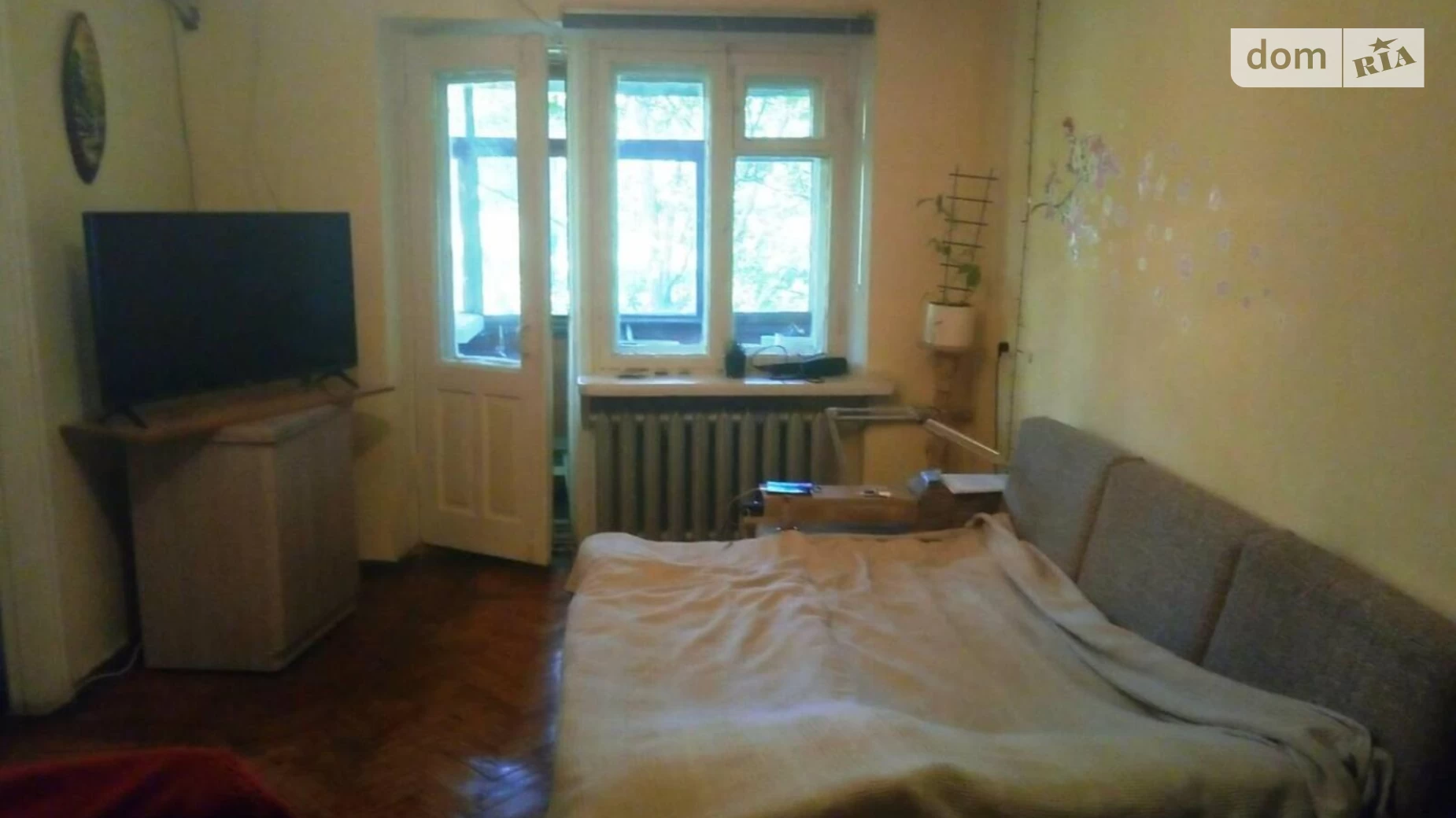 Продается 2-комнатная квартира 42 кв. м в Одессе, ул. Варненская