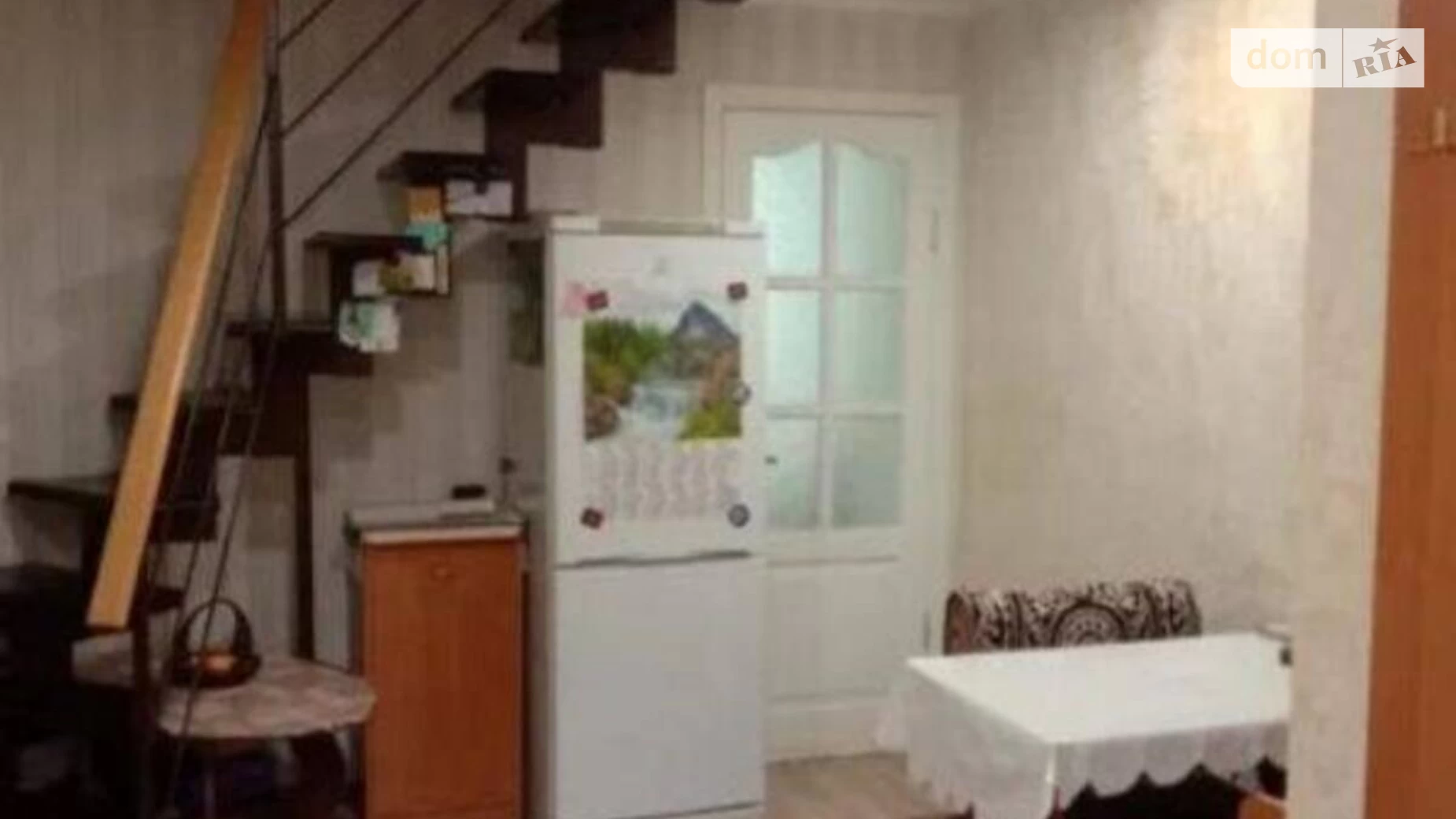 Продається 2-кімнатна квартира 56 кв. м у Одесі, вул. Чорноморського козацтва