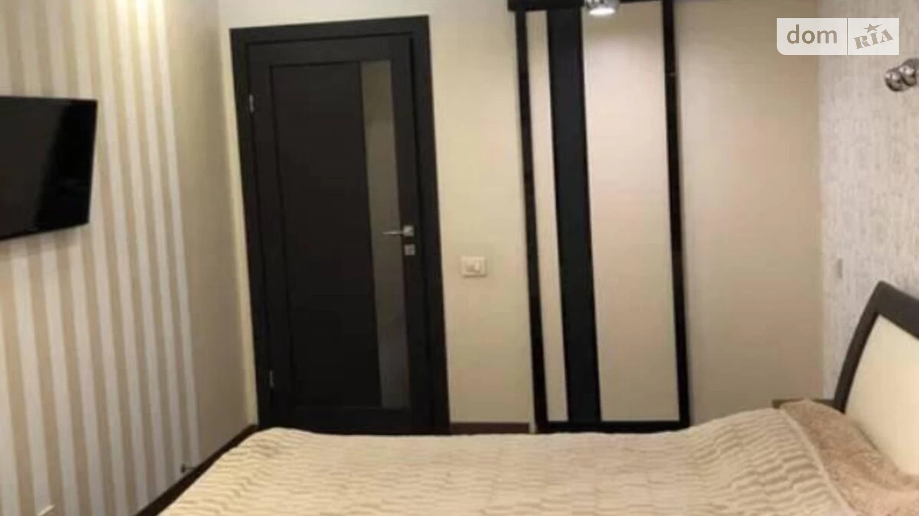 Продается 3-комнатная квартира 91 кв. м в Одессе, ул. Марсельская - фото 2