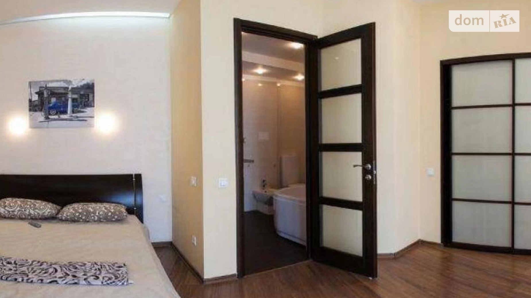 Продается 4-комнатная квартира 177.9 кв. м в Одессе, плато Гагаринское - фото 2