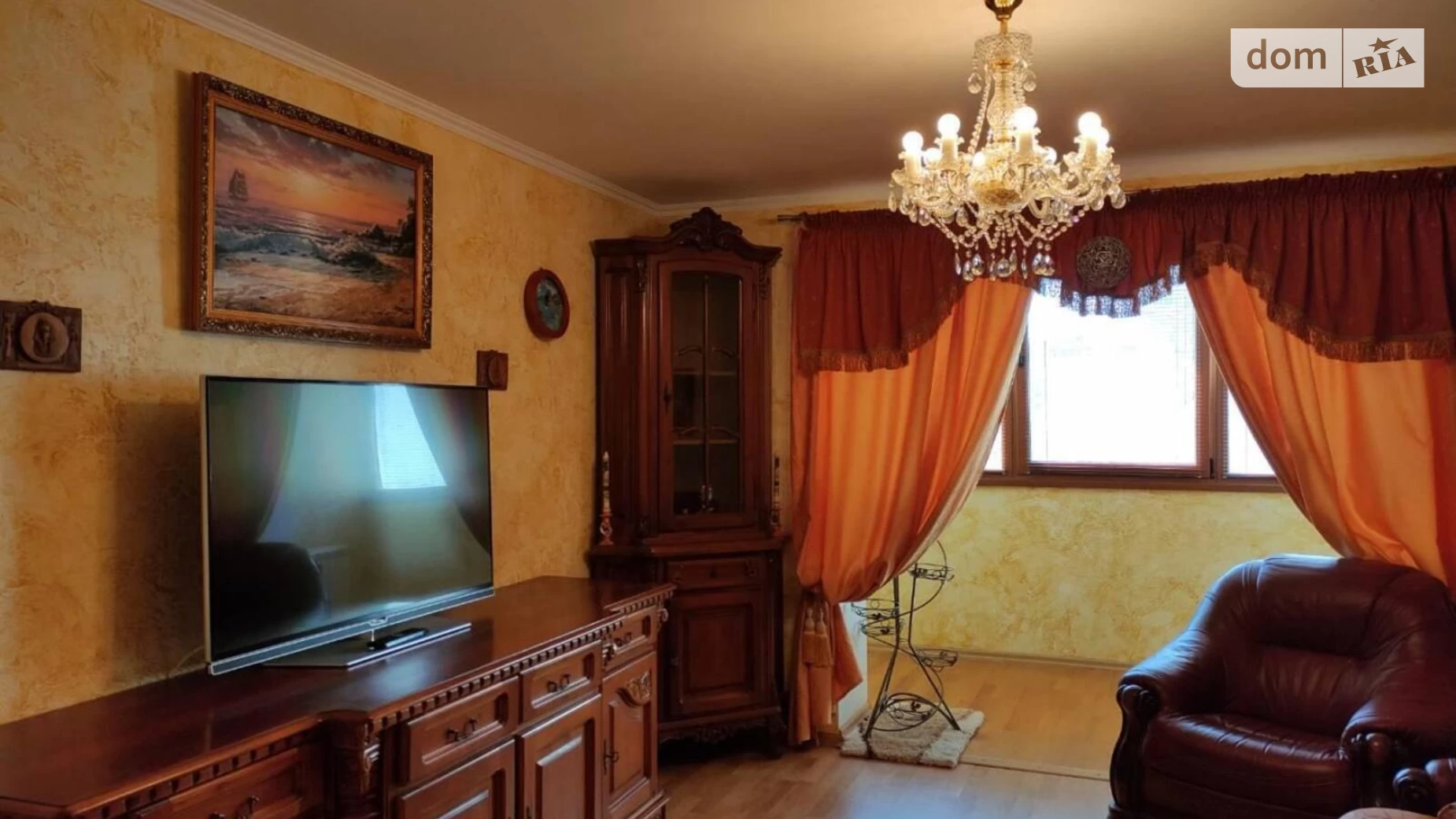 Продається 3-кімнатна квартира 78.7 кв. м у Одесі, вул. Палія Семена