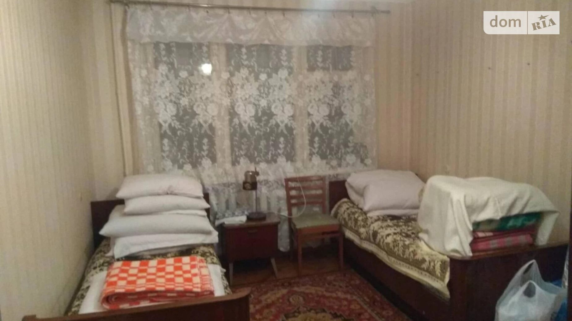 Продается 2-комнатная квартира 54 кв. м в Одессе, ул. Героев Крут