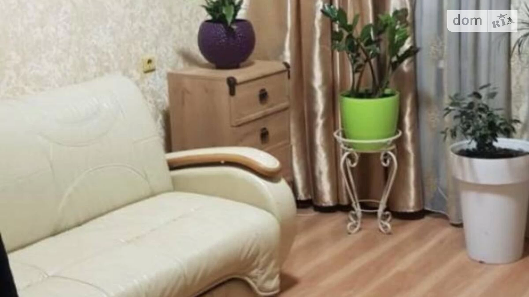 Продается 2-комнатная квартира 40 кв. м в Одессе, ул. Столбовая