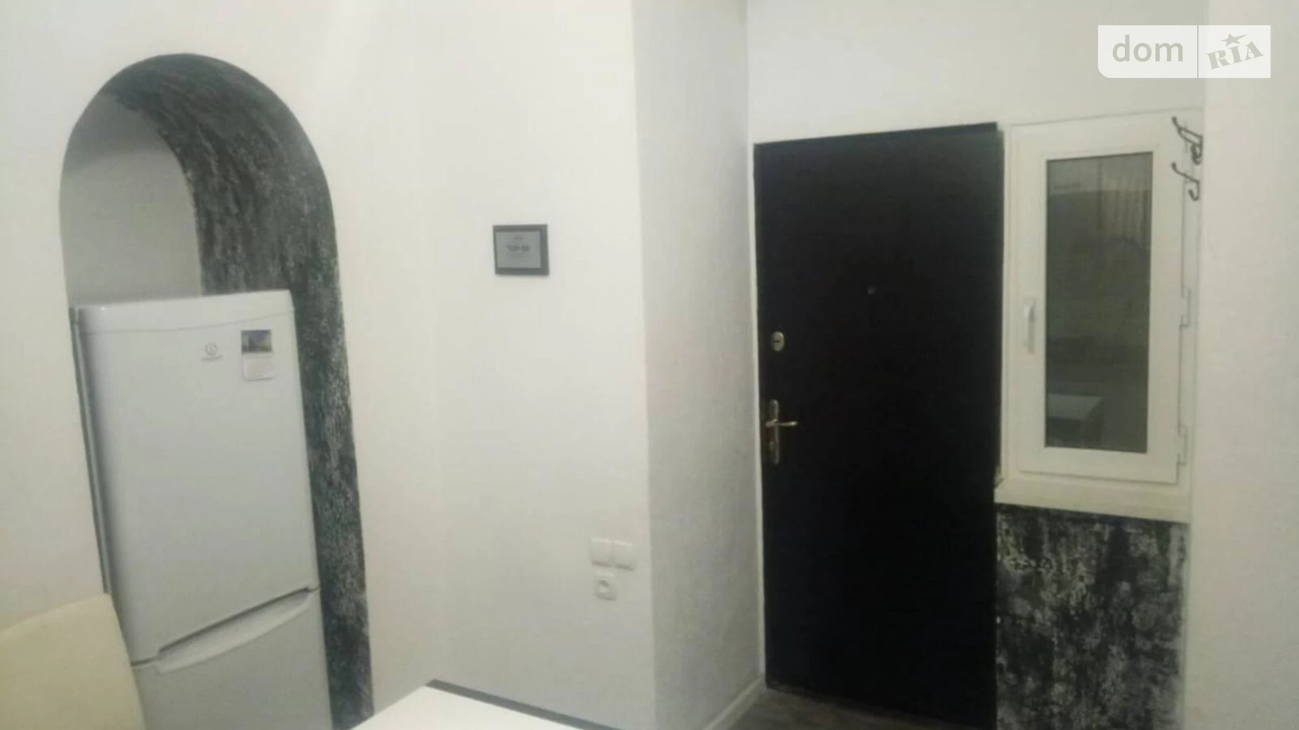 Продается 1-комнатная квартира 34 кв. м в Одессе, ул. Дерибасовская
