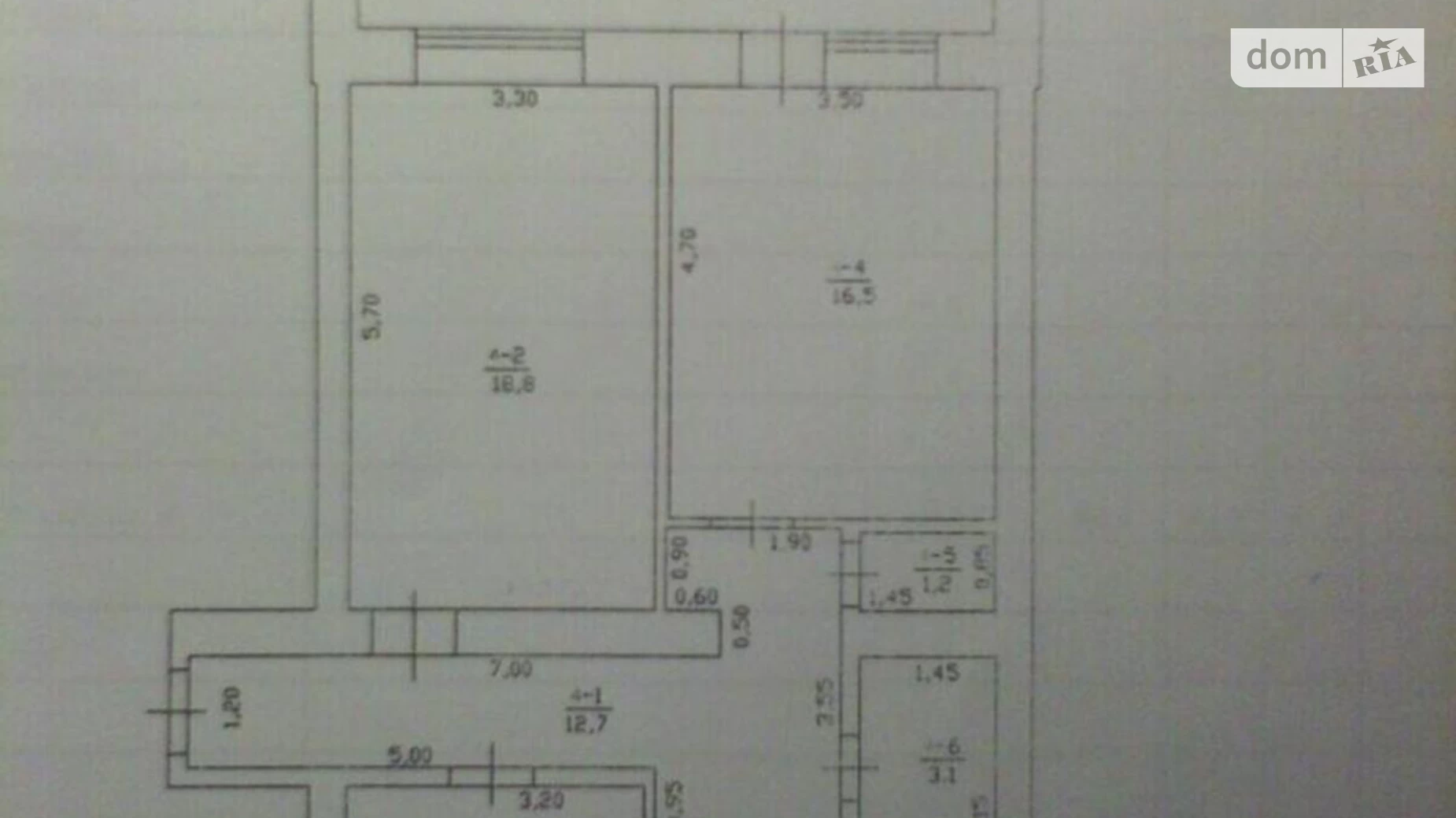 Продається 3-кімнатна квартира 96 кв. м у Фонтанці, вул. Центральна