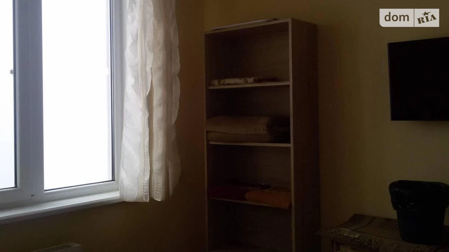 Продается 1-комнатная квартира 40 кв. м в Одессе, ул. Среднефонтанская