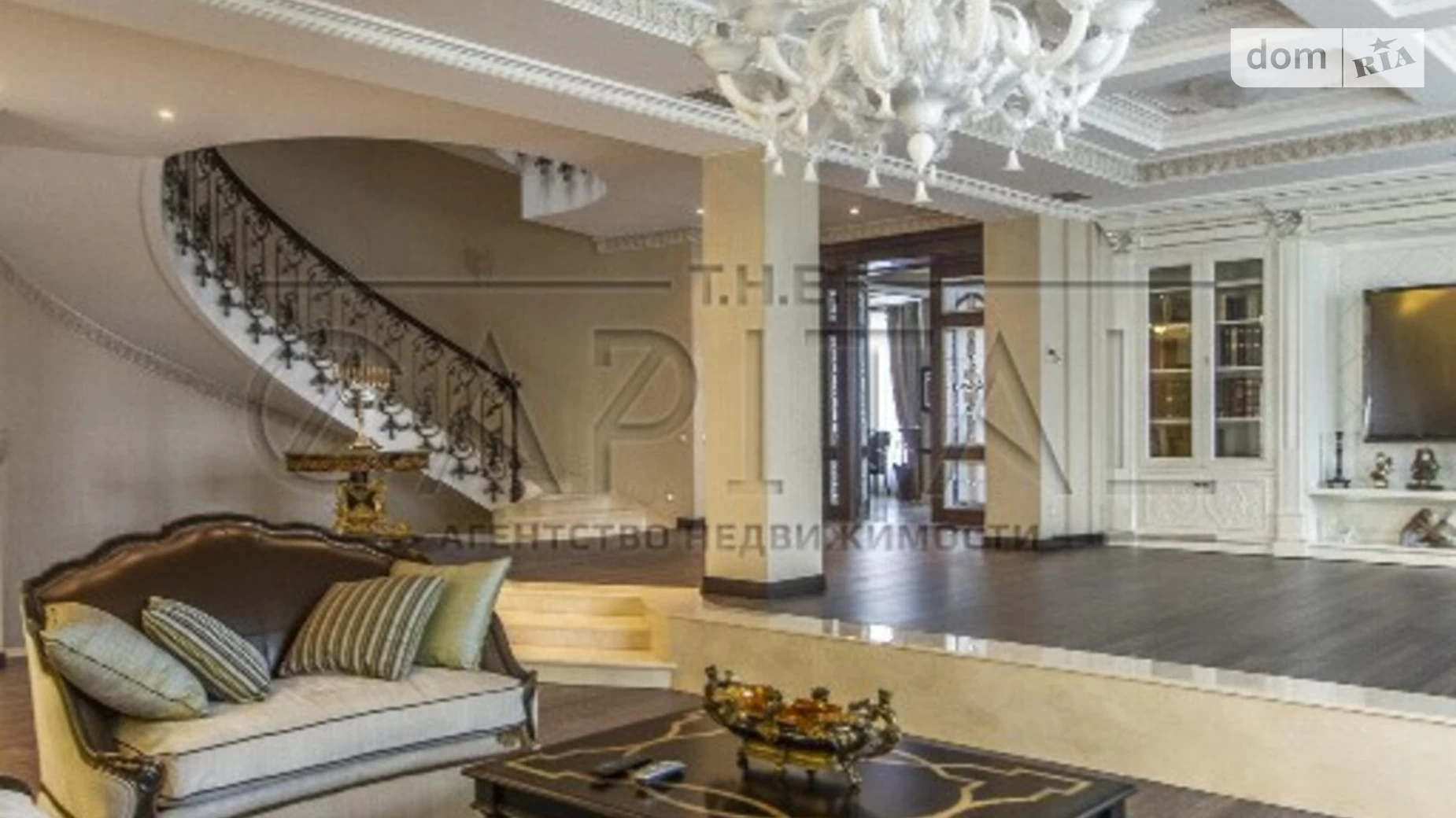 Продається будинок 3 поверховий 1399.7 кв. м з терасою, цена: 7900000 € - фото 2