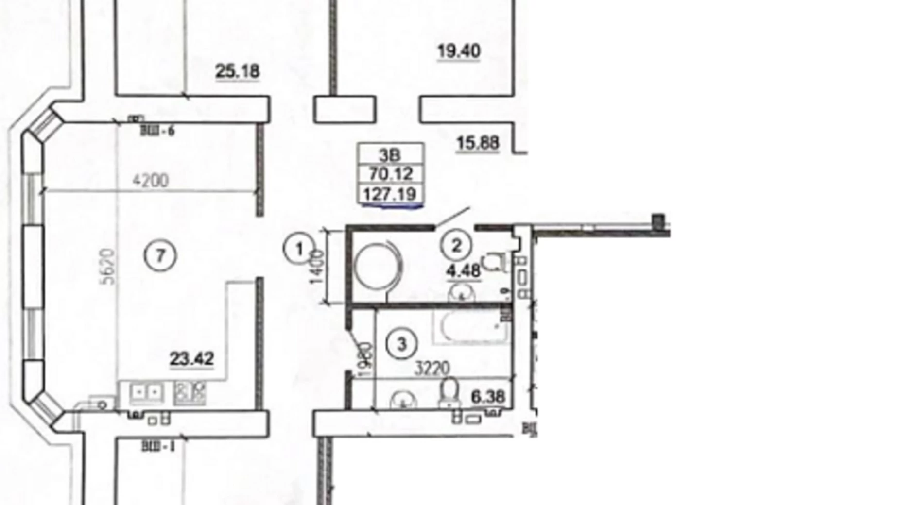 Продается 3-комнатная квартира 127 кв. м в Одессе, ул. Бориса Литвака