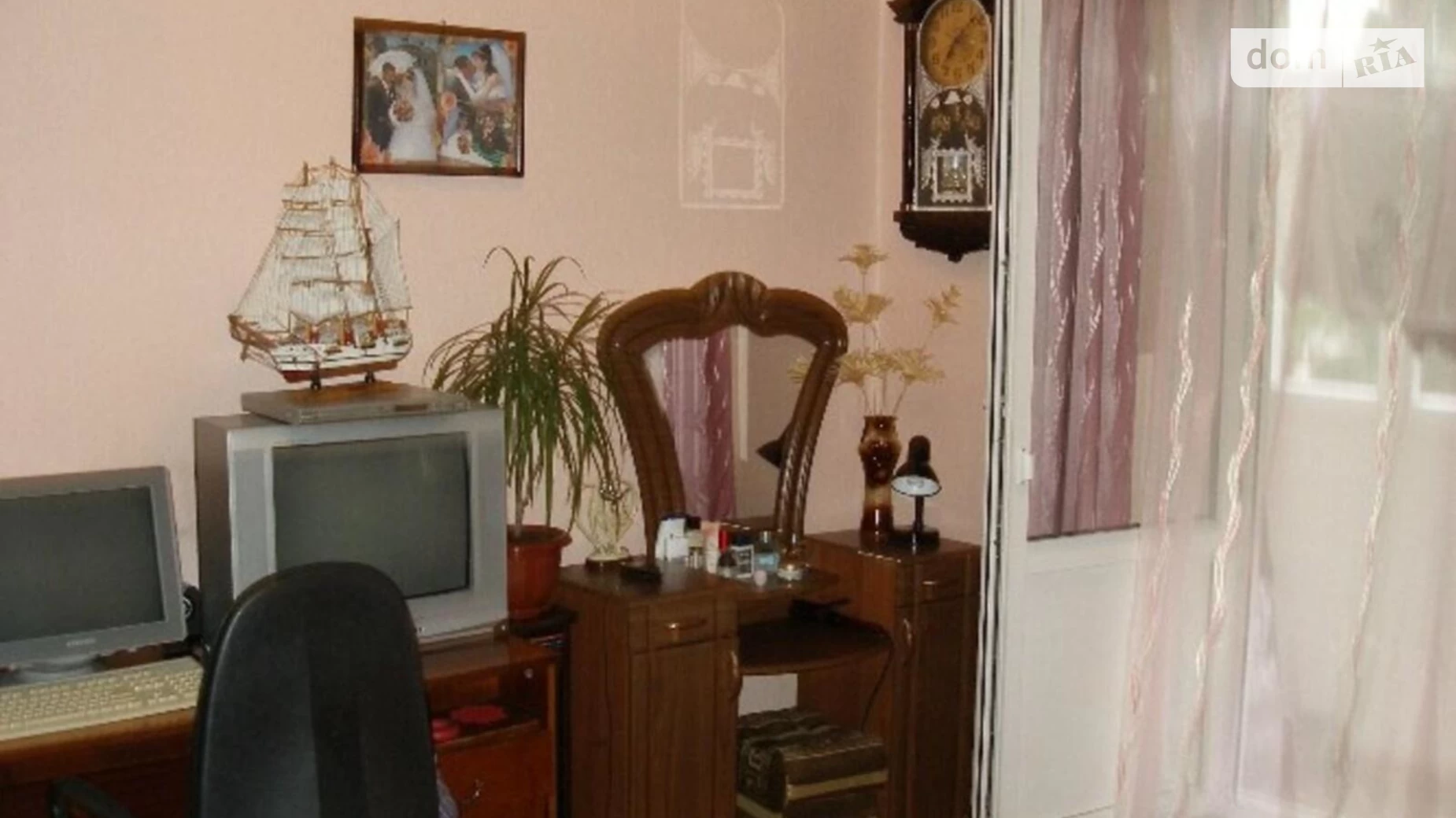 Продается 2-комнатная квартира 53 кв. м в Одессе, ул. Рихтера Святослава