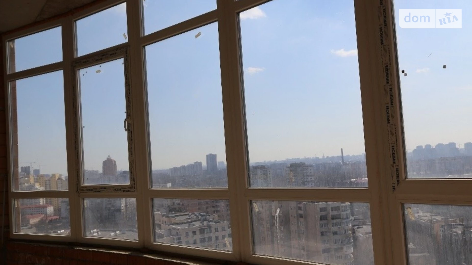 Продается 2-комнатная квартира 90 кв. м в Одессе, ул. Армейская, 8Б