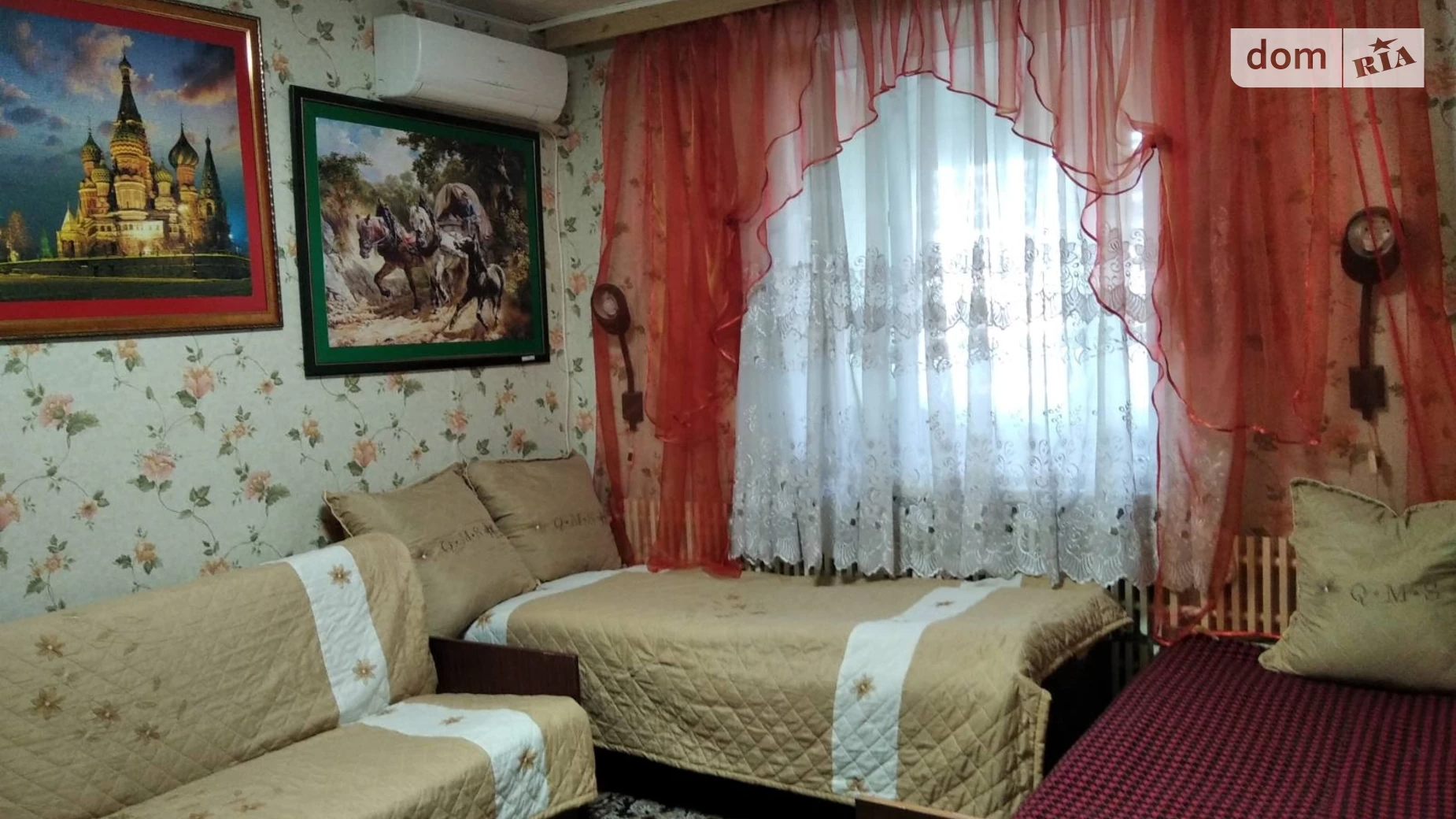 Продается 4-комнатная квартира 80 кв. м в Коблеве, Одеська