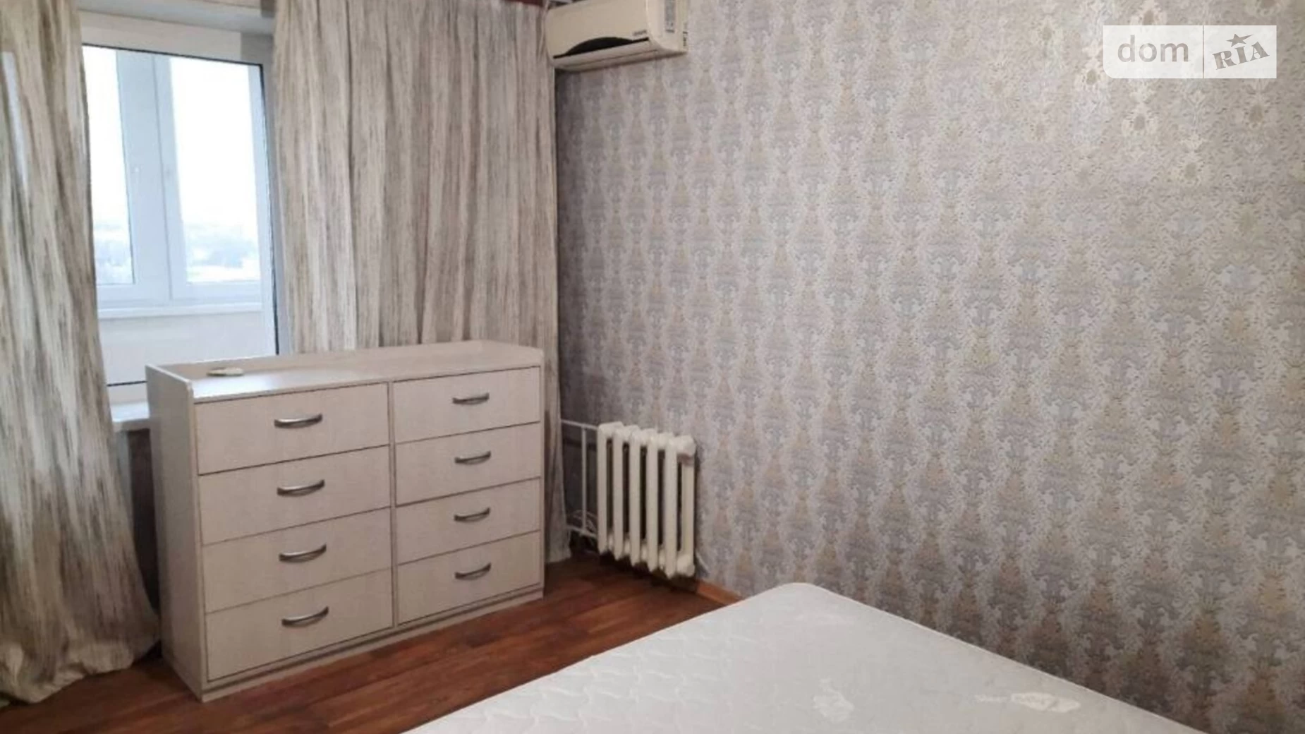 Продается 3-комнатная квартира 65 кв. м в Черноморске, просп. Мира(Ленина ул.) - фото 2