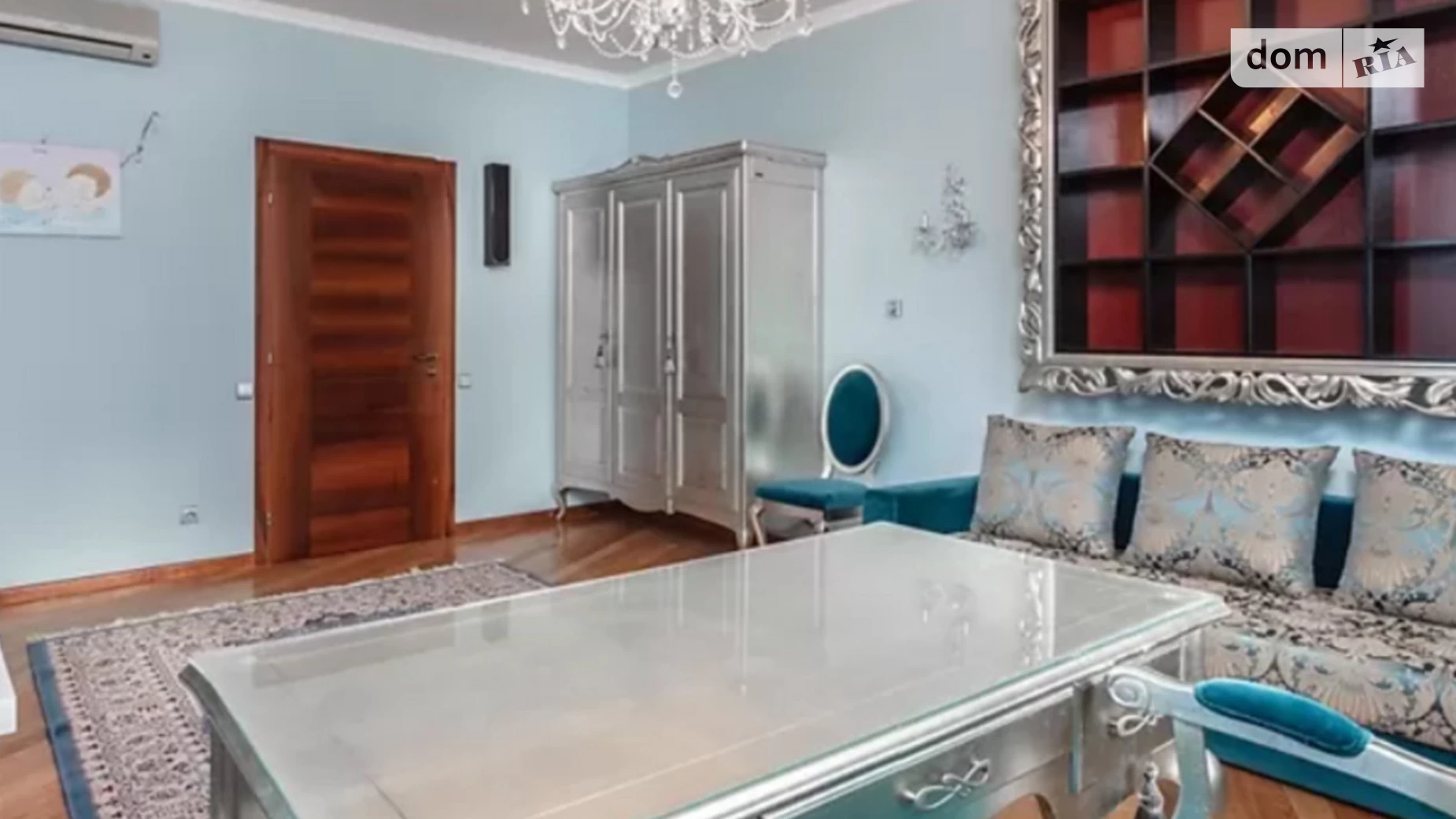 Продається 3-кімнатна квартира 160 кв. м у Києві, вул. Олександра Кониського(Тургенєвська)