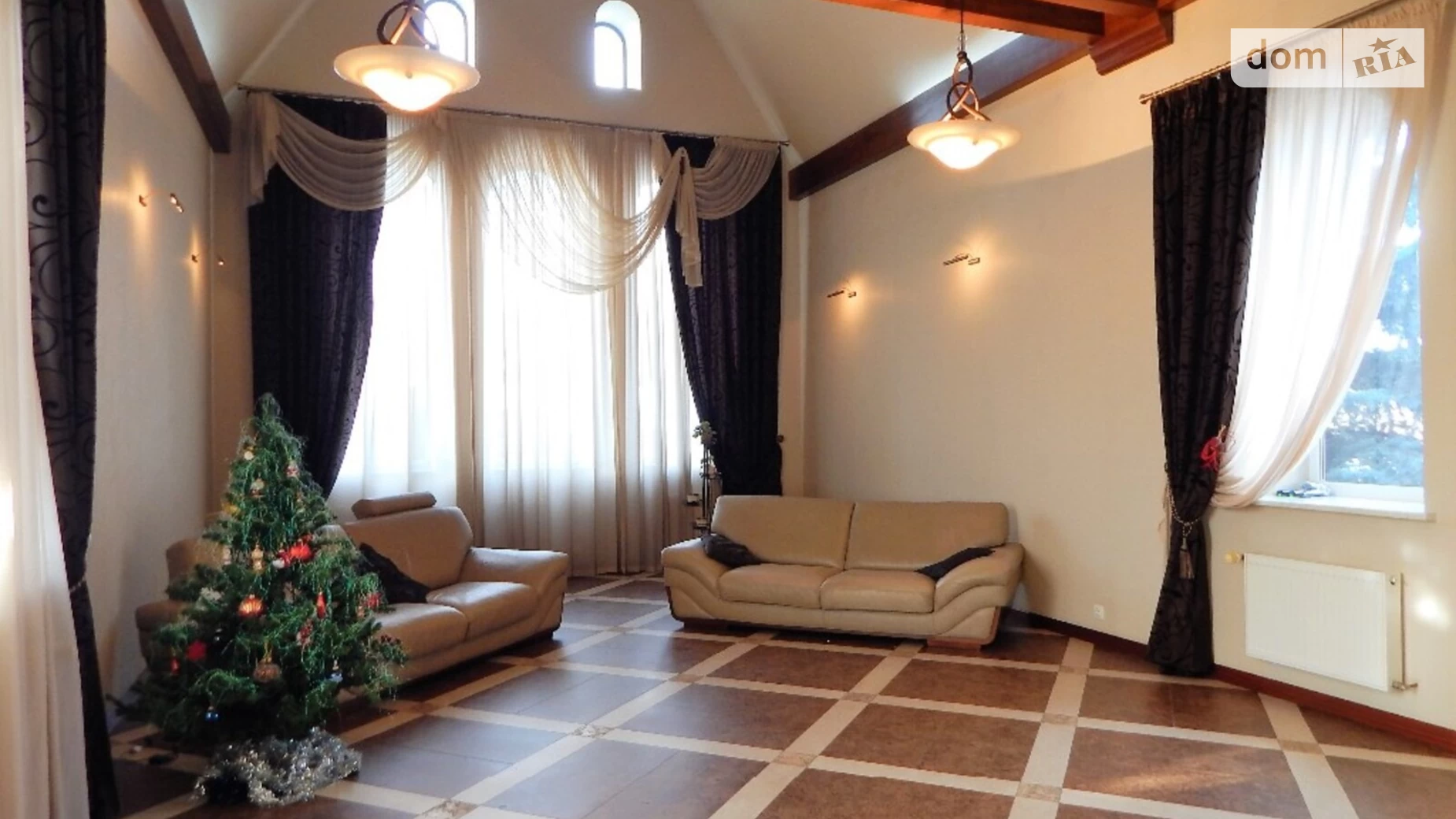 Продается дом на 3 этажа 680 кв. м с камином, цена: 1200000 $ - фото 3
