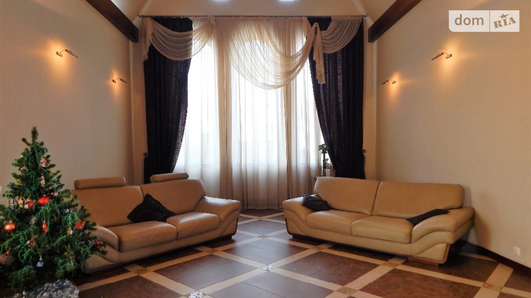 Продается дом на 3 этажа 680 кв. м с камином, цена: 1200000 $ - фото 5