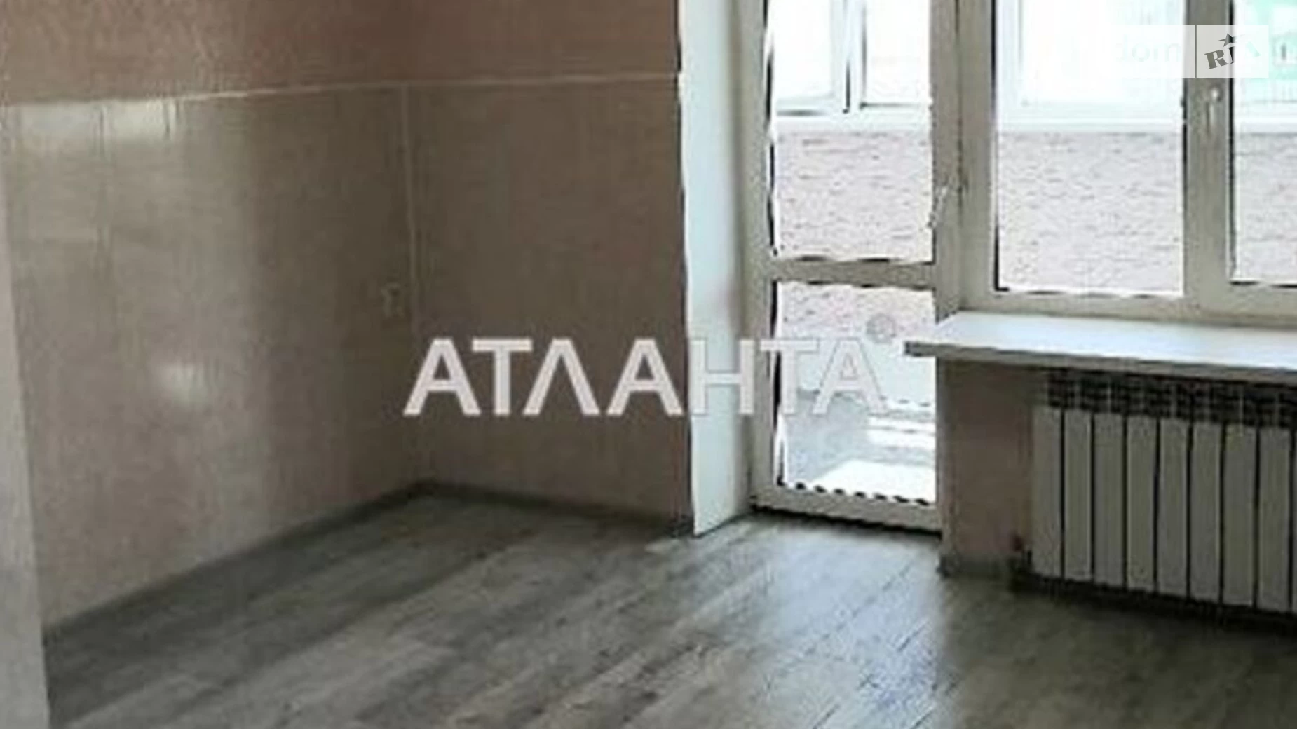 Продається 3-кімнатна квартира 71 кв. м у Одесі, вул. Марсельська, 462