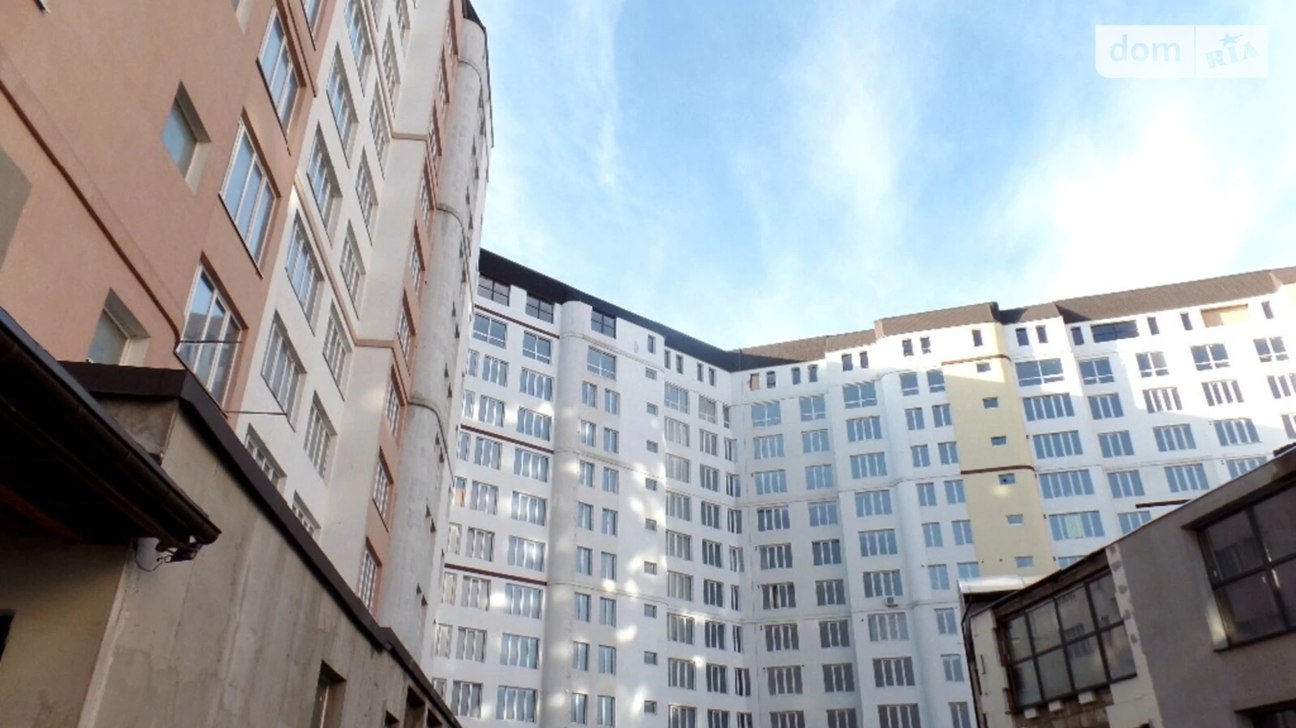 Продается 1-комнатная квартира 83 кв. м в Виннице, ул. Стрелецкая