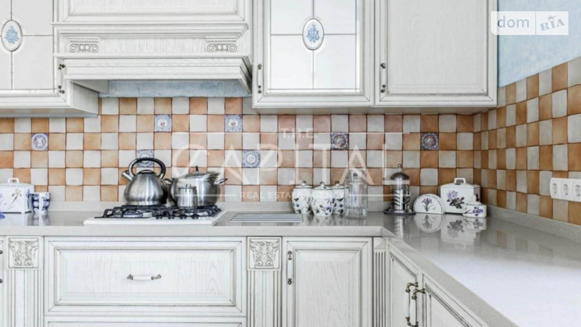 Продается дом на 2 этажа 310 кв. м с камином, цена: 283500 $ - фото 5