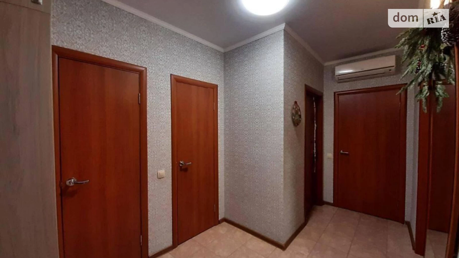 Продается 3-комнатная квартира 66 кв. м в Авангарде, ул. Проездная