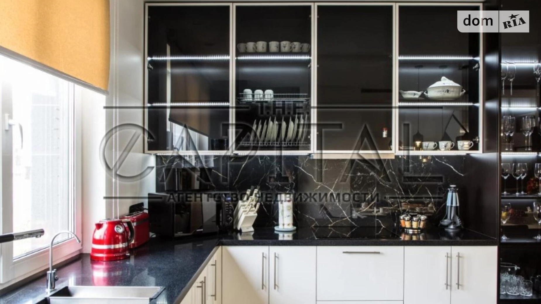 Продается дом на 2 этажа 258 кв. м с гаражом, цена: 520000 $ - фото 3