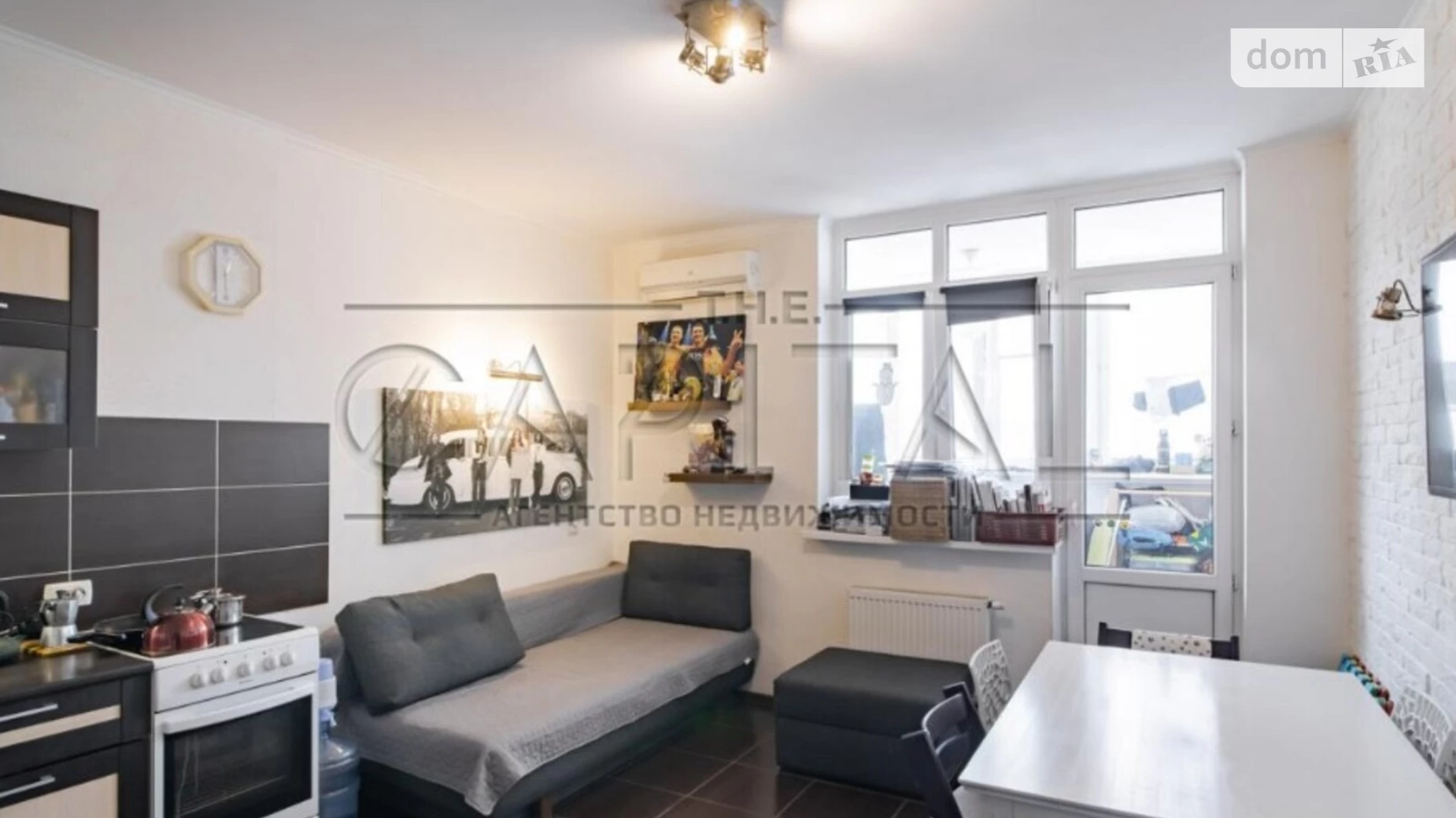 Продается 2-комнатная квартира 52 кв. м в Киеве, ул. Воскресенская - фото 2