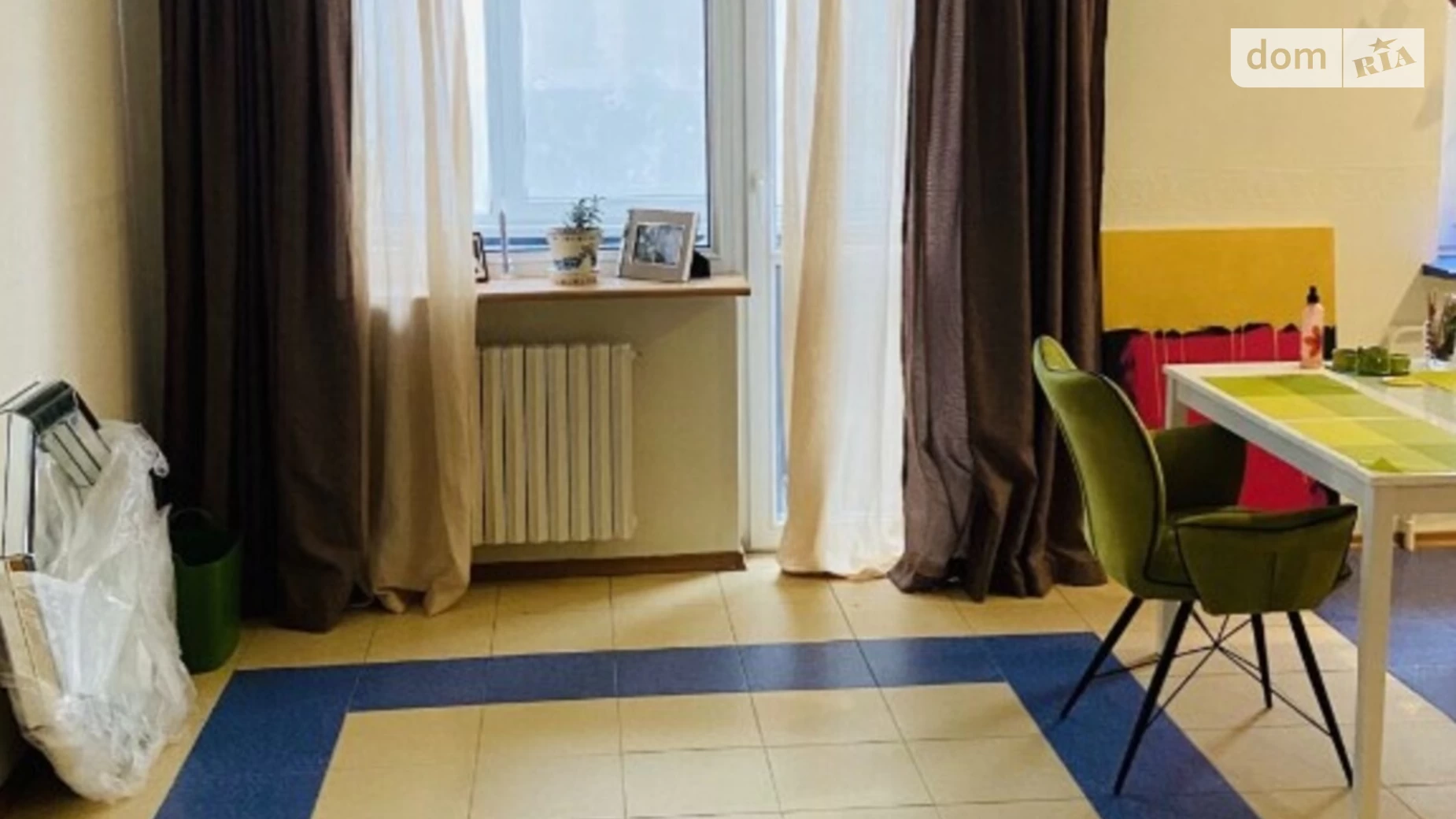 Продается 2-комнатная квартира 70 кв. м в Одессе, бул. Французский