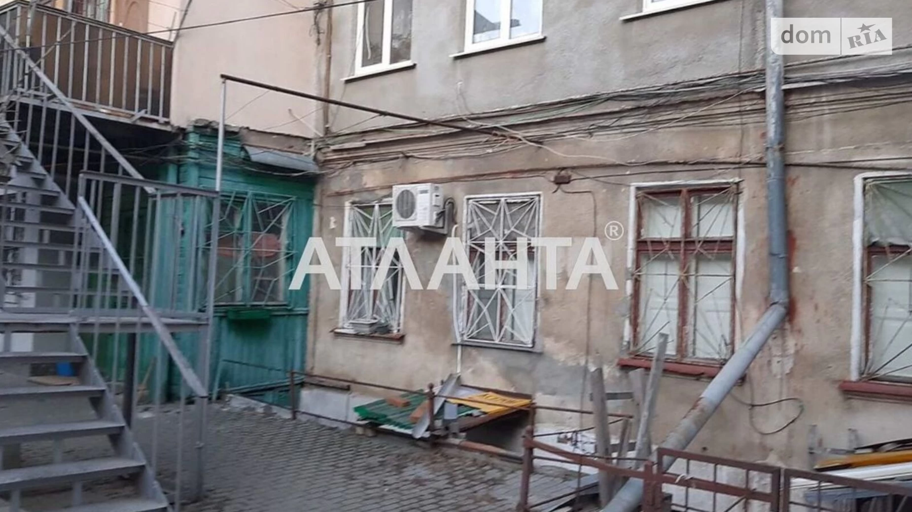Продается 2-комнатная квартира 55.6 кв. м в Одессе, ул. Базарная
