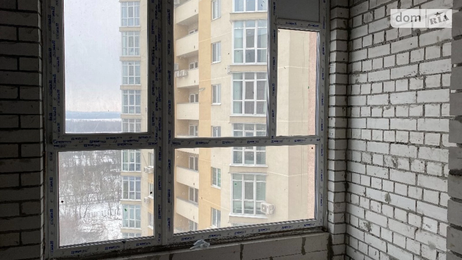 Продается 3-комнатная квартира 101 кв. м в Днепре, ул. Мандрыковская