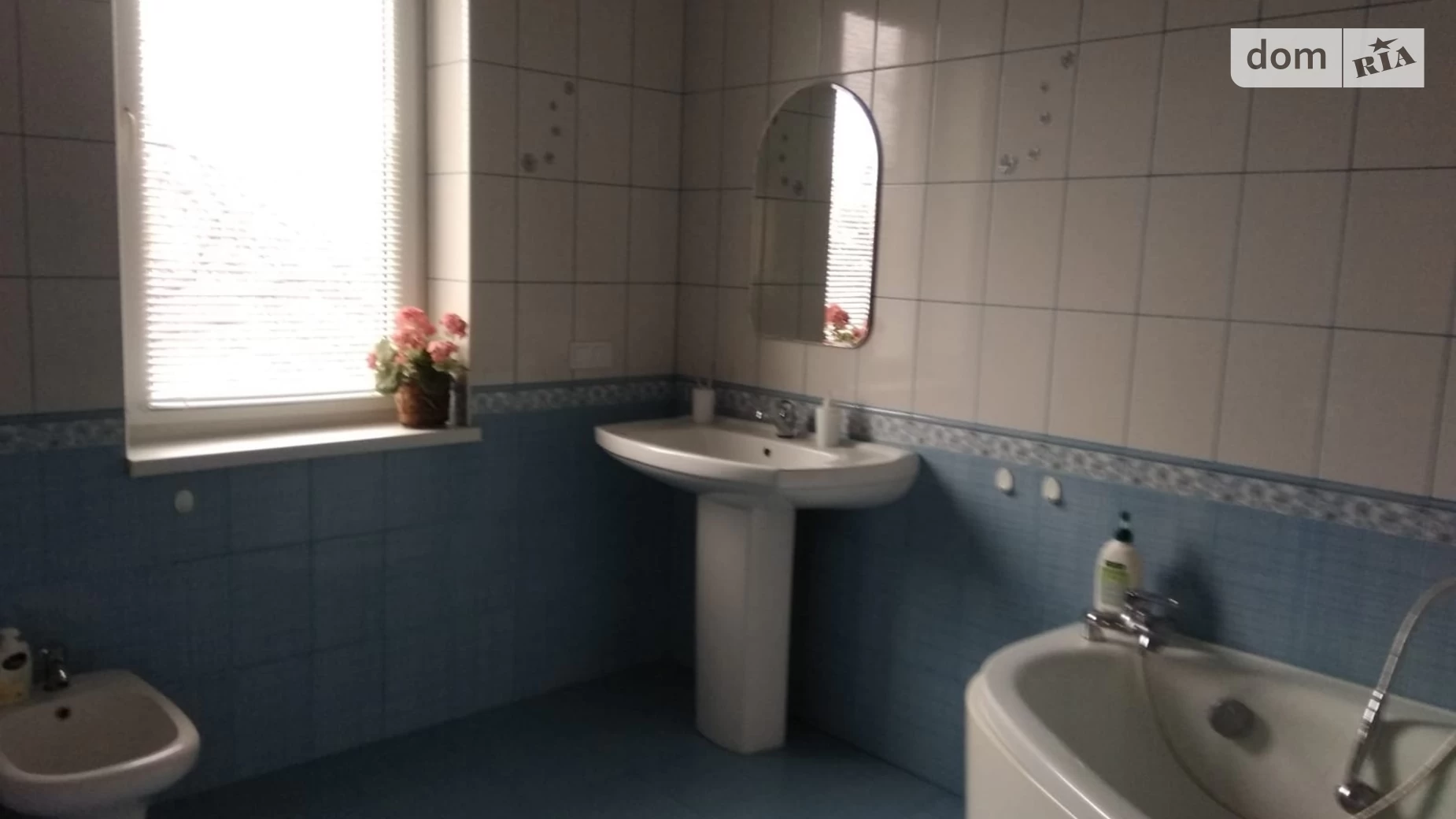 Продается дом на 2 этажа 376 кв. м с мансардой, цена: 140000 $ - фото 4