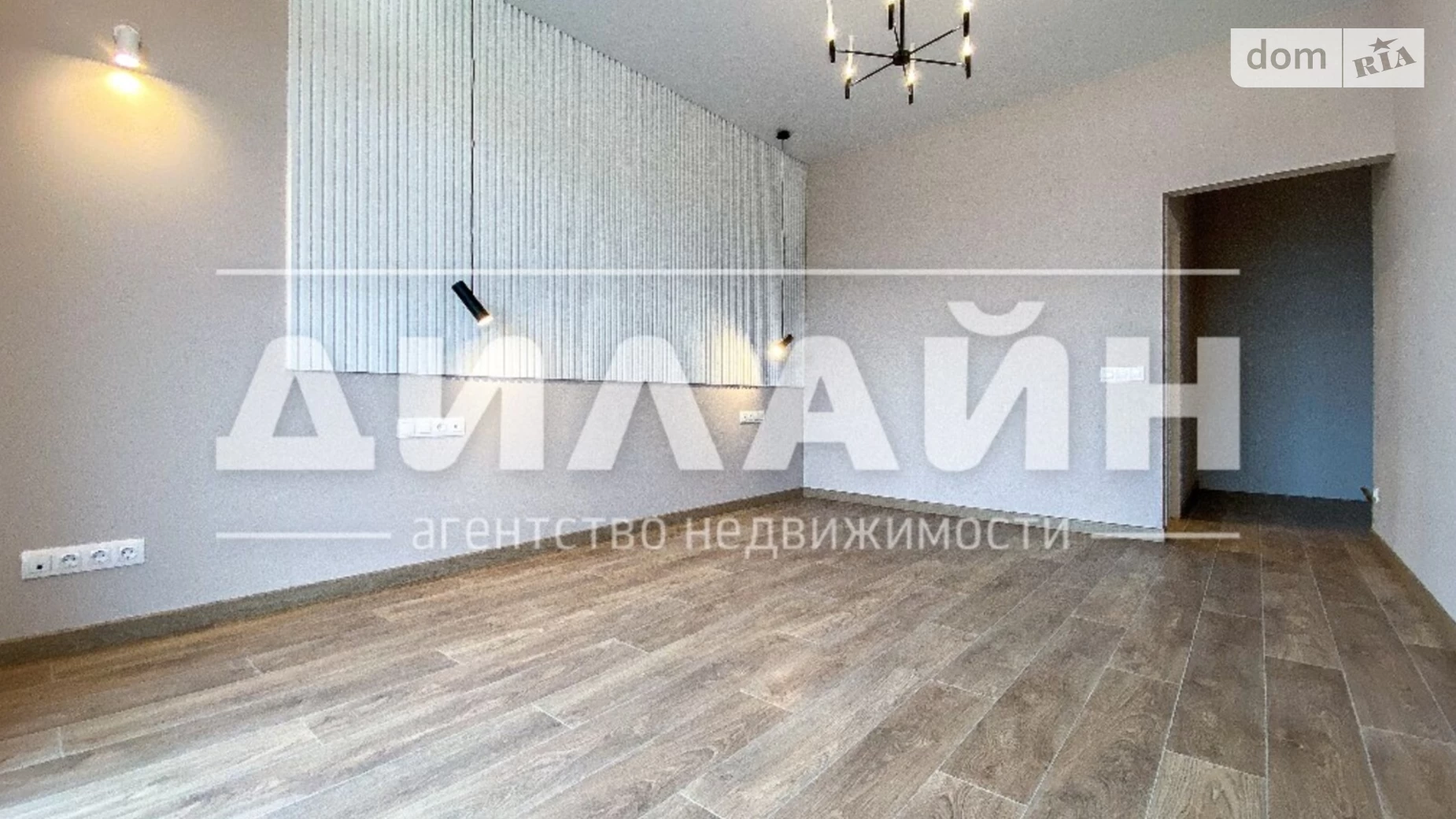 4-комнатная квартира 140 кв. м в Запорожье, ул. Розваги
