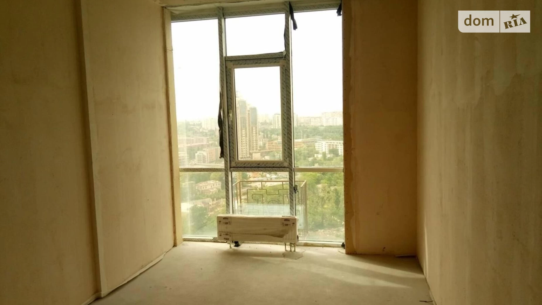 Продается 2-комнатная квартира 53 кв. м в Одессе, ул. Краснова