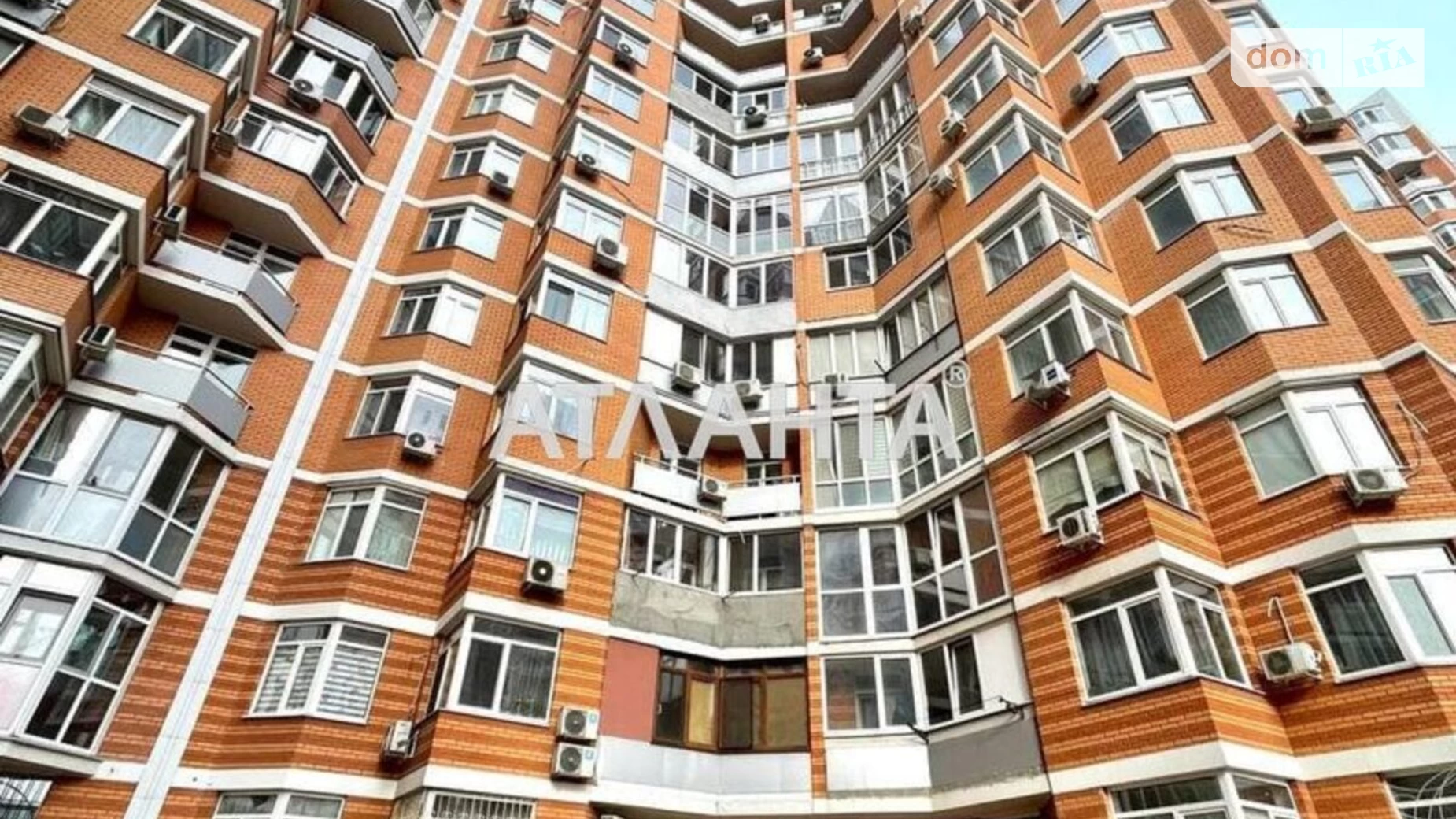 Продается 3-комнатная квартира 77.1 кв. м в Одессе, ул. Проценко, 501