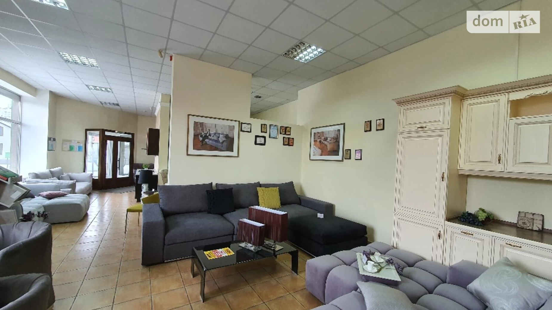 Продается объект сферы услуг 112.2 кв. м в 9-этажном здании, цена: 190740 $ - фото 2