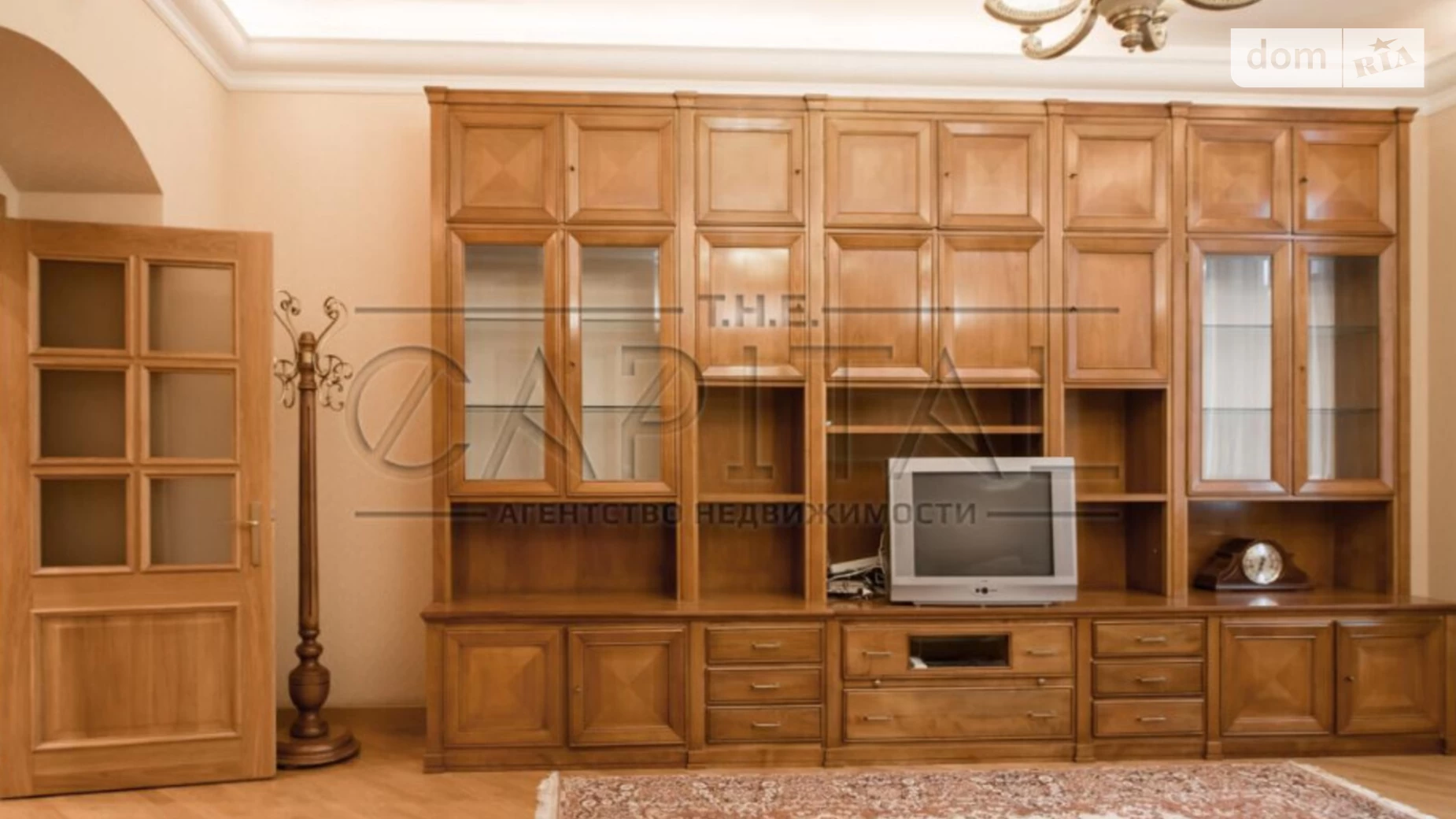 Продается 2-комнатная квартира 65.8 кв. м в Киеве, ул. Банковая, 1/10 - фото 3