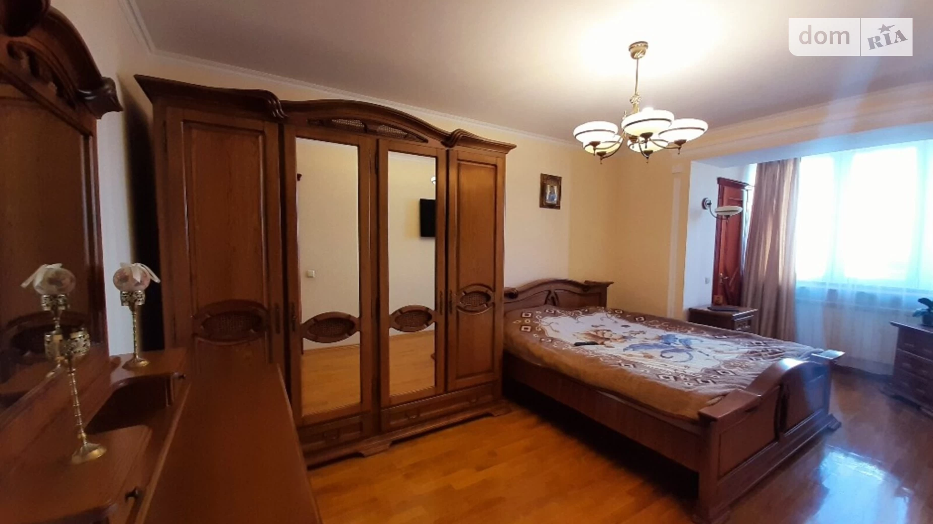 3-комнатная квартира 97 кв. м в Тернополе, ул. Репина - фото 11