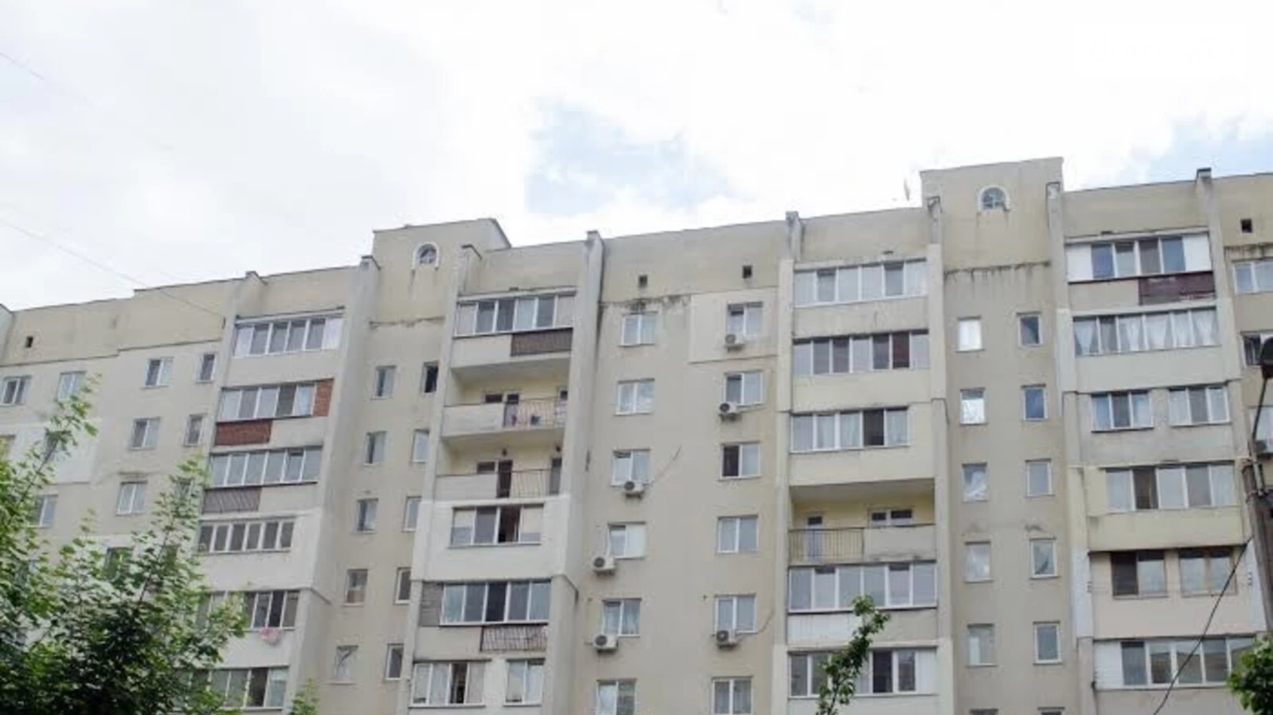 Продається 2-кімнатна квартира 80 кв. м у Одесі, вул. Академіка Заболотного