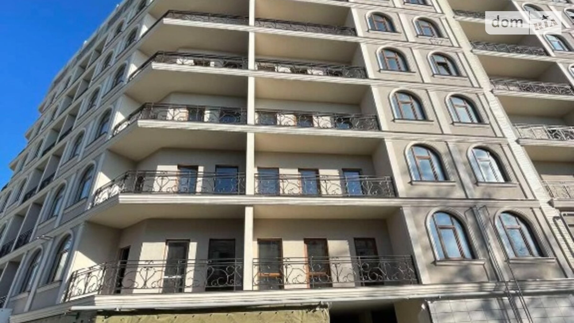 Продается 1-комнатная квартира 50 кв. м в Одессе, ул. Дача Ковалевского